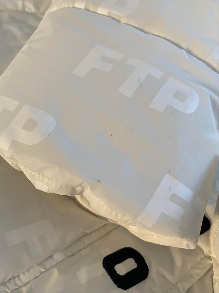 Fuck The Population FTP White Heavy Down Full Zip Trench Coat Size US XL / EU 56 / 4 - 4 Thumbnail