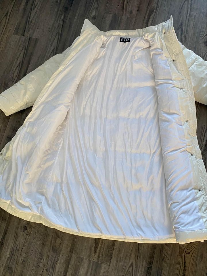 Fuck The Population FTP White Heavy Down Full Zip Trench Coat Size US XL / EU 56 / 4 - 7 Thumbnail