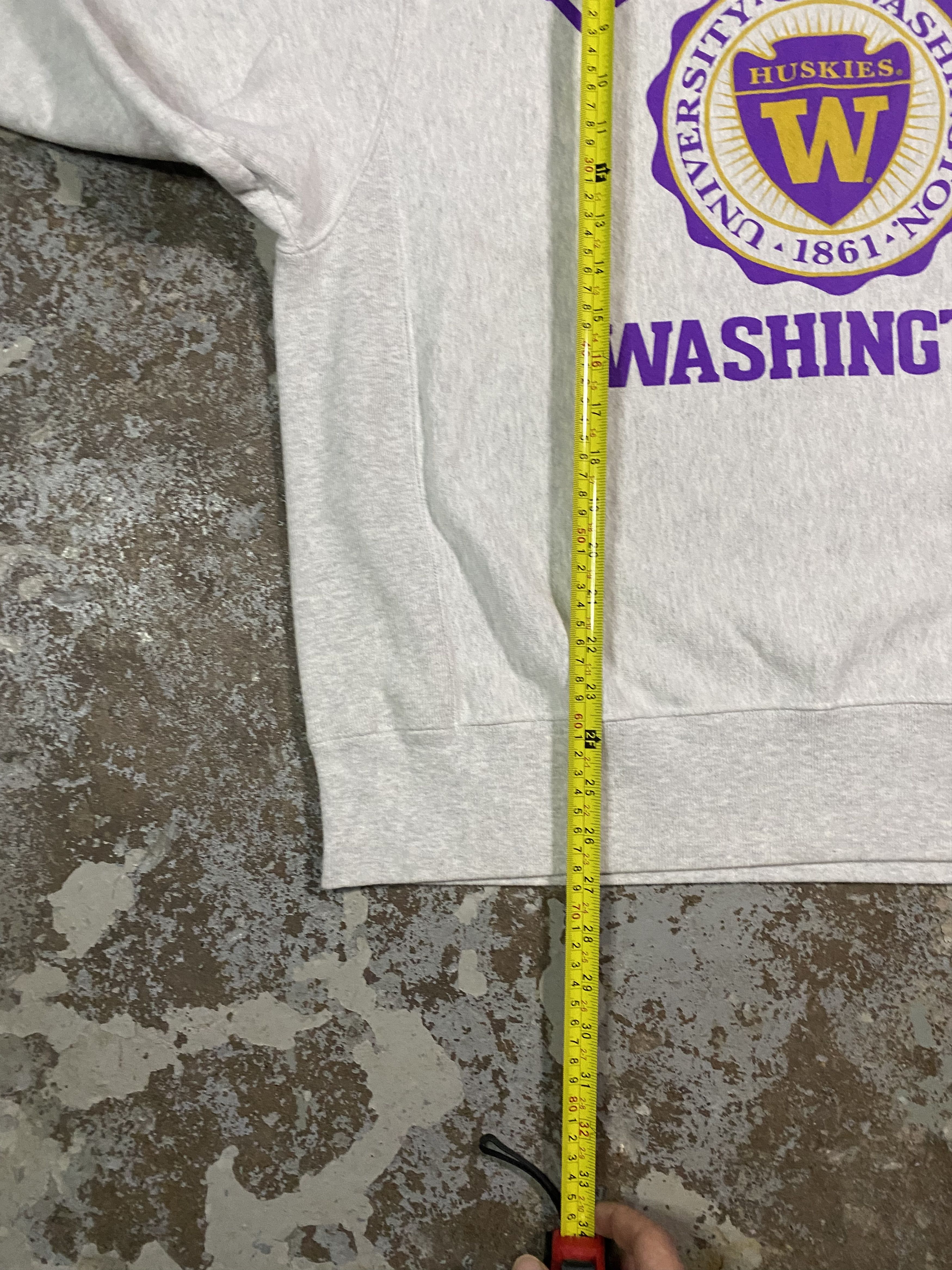 Champion University of Washington Champion Reverse Weave Sweatshirt Size US L / EU 52-54 / 3 - 8 Thumbnail