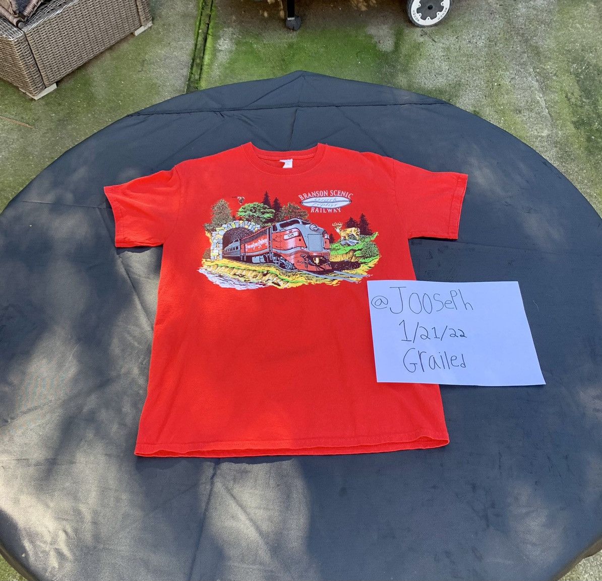 Gildan Graphic Tee Size US M / EU 48-50 / 2 - 1 Thumbnail