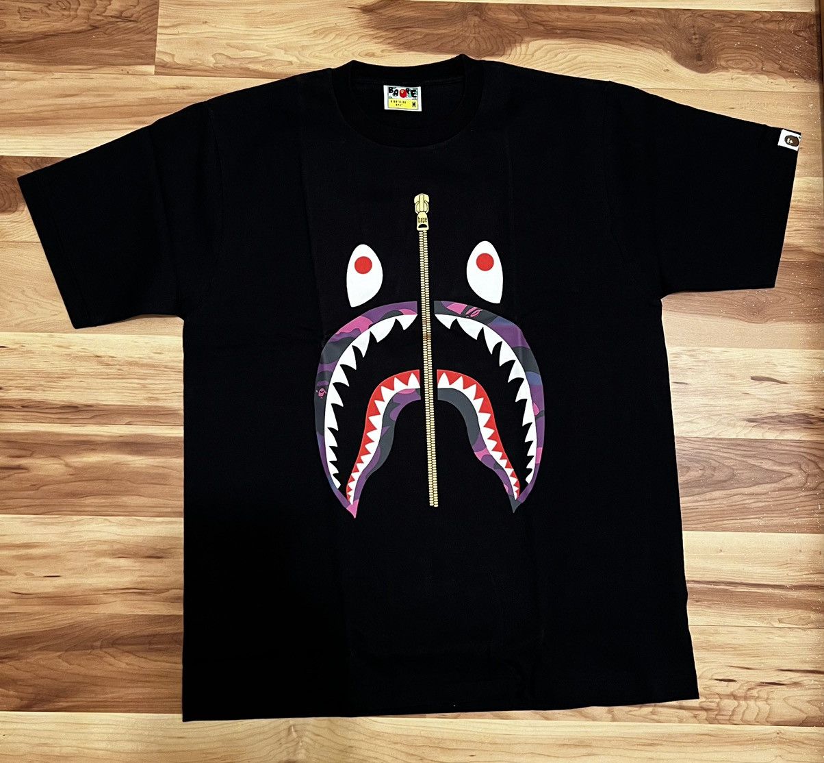 Bape shark tee gold zip deals