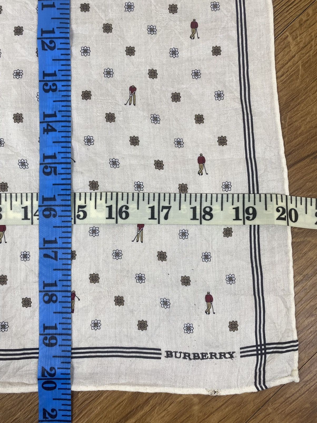 Burberry Vintage Burberry Handkerchief / Bandana / Neckerchief Size ONE SIZE - 7 Thumbnail
