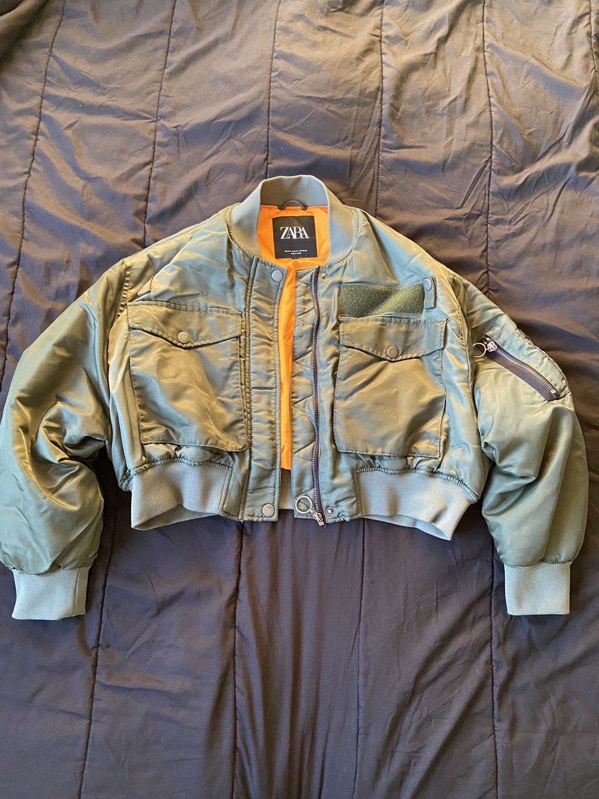 Zara Zara women’s cropped bomber jacket Grailed