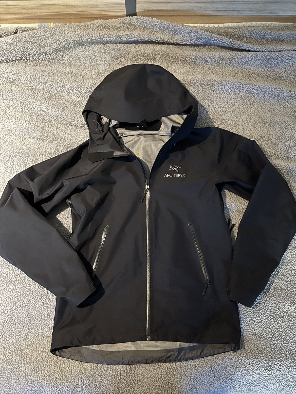 Arc'teryx Arcteryx Beta LT Jacket | Grailed Arc'teryx Arcteryx Beta LT Jacket | Grailed