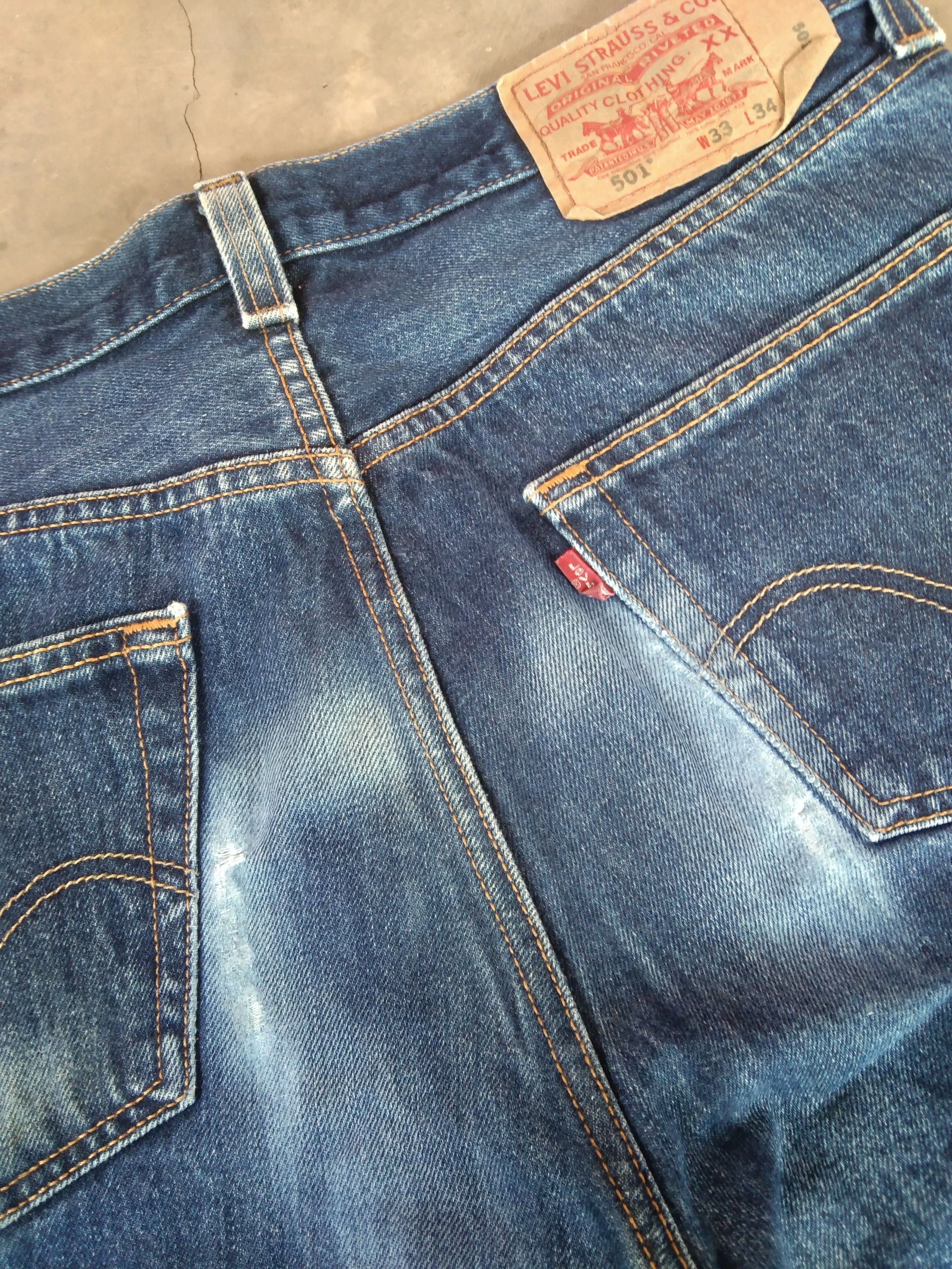 Levi's Vintage Levis 501 Straight Leg Distressed Jeans 33x34 Size US 33 - 7 Thumbnail