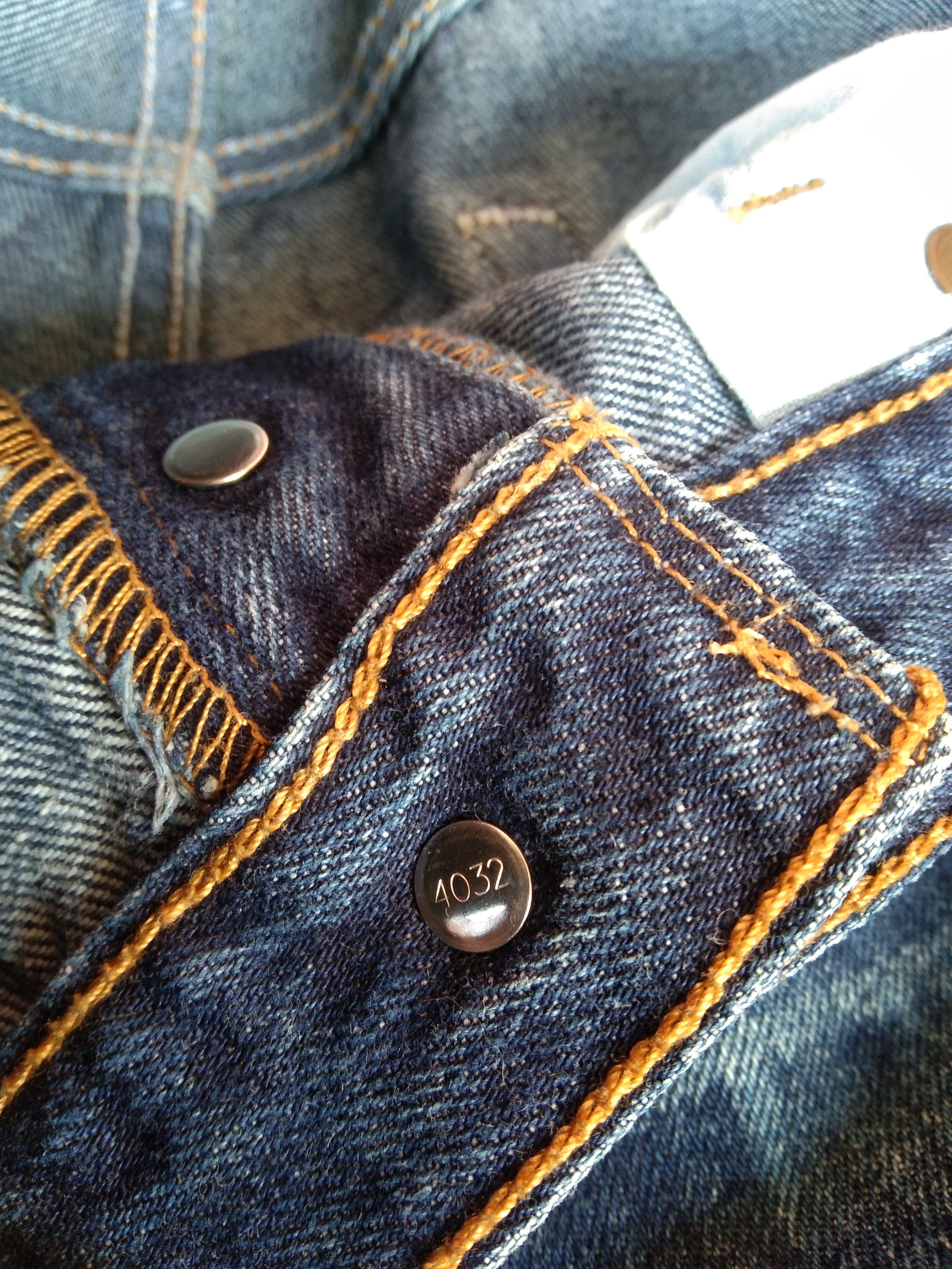 Levi's Vintage Levis 501 Straight Leg Distressed Jeans 33x34 Size US 33 - 10 Thumbnail