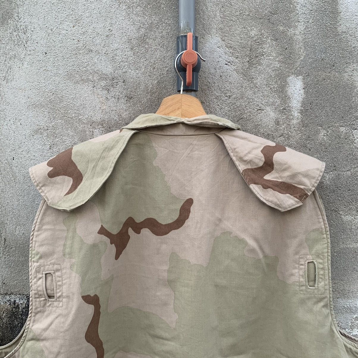 Hunter × Vintage Camouflage Dessert Hunting Tactical Vest Size US XL / EU 56 / 4 - 10 Thumbnail