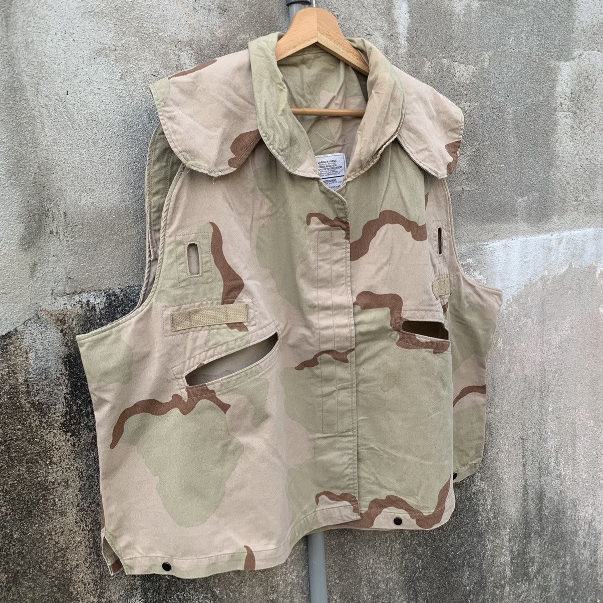 Hunter × Vintage Camouflage Dessert Hunting Tactical Vest Size US XL / EU 56 / 4 - 4 Thumbnail