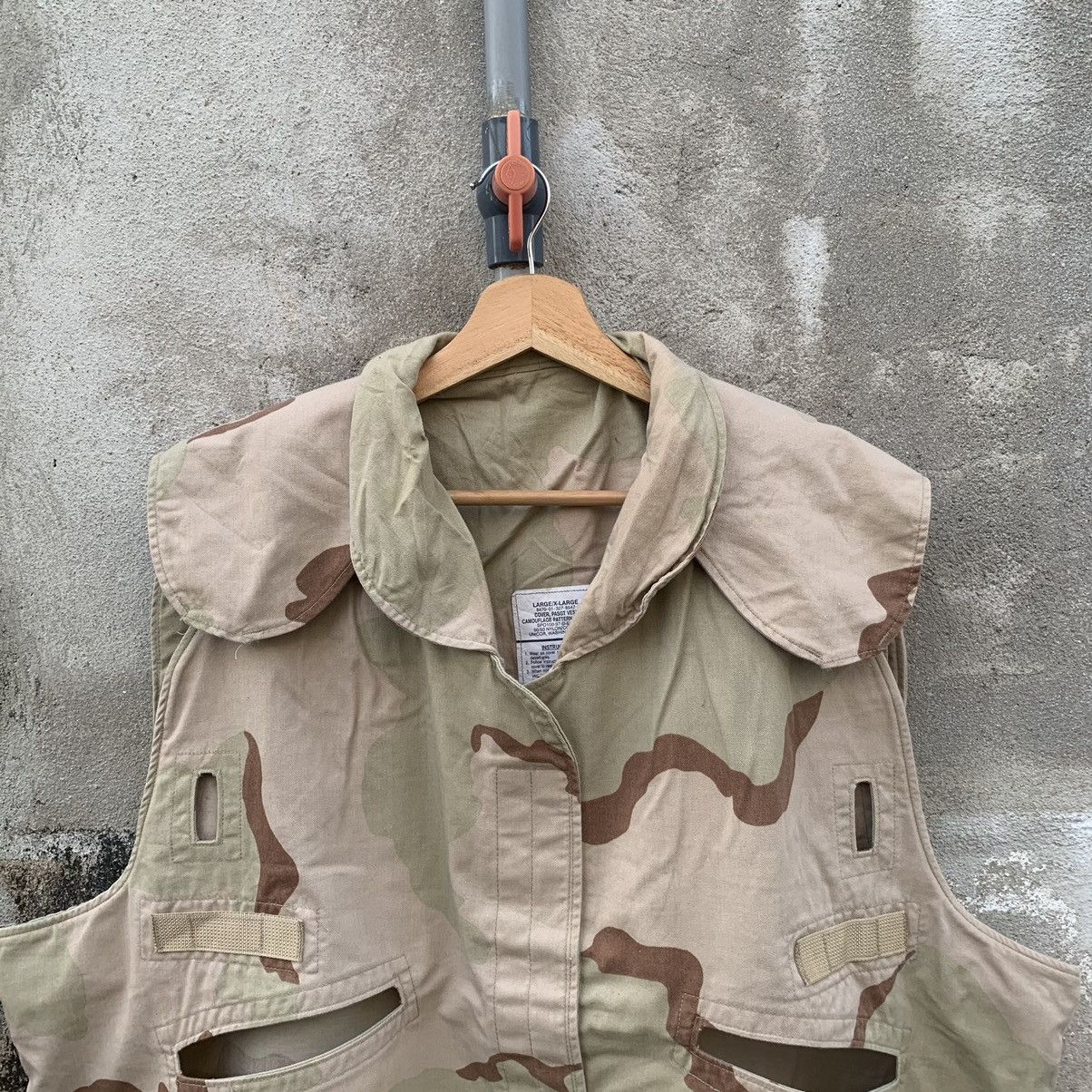 Hunter × Vintage Camouflage Dessert Hunting Tactical Vest Size US XL / EU 56 / 4 - 2 Thumbnail