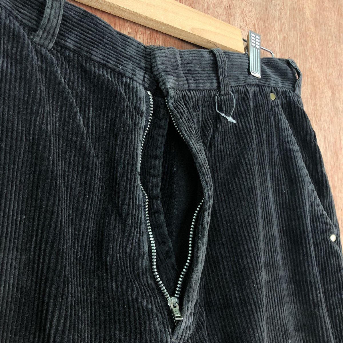 Japanese Brand DLL Japan Conduroy vintage distressed Denim Pants #c221 Size US 31 - 4 Thumbnail