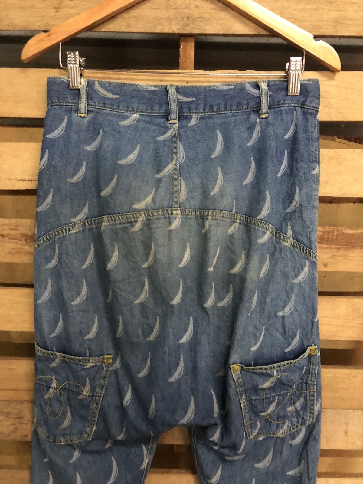 Issey Miyake × mercibeaucoup Mercibeaucoup by Issey Miyake Monkey Pant Jeans Size US 30 / EU 46 - 4 Thumbnail