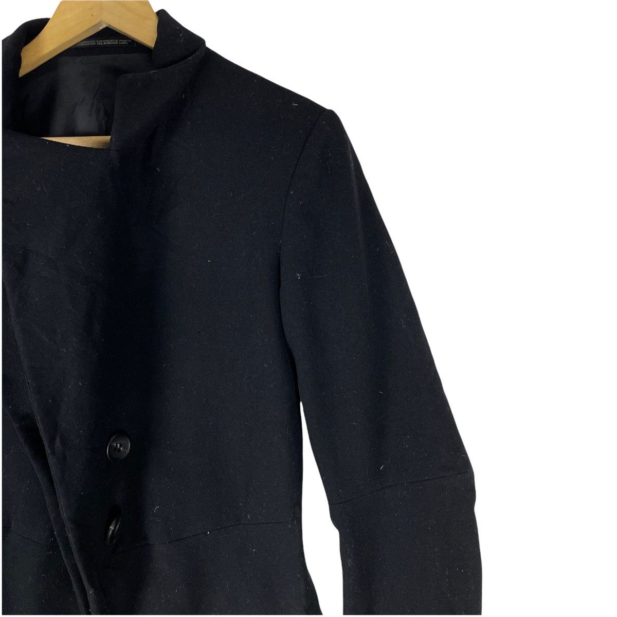 Yohji Yamamoto 🔥YOHJI YAMAMOTO V COLLAR BUTTON JACKET Size US M / EU 48-50 / 2 - 7 Thumbnail