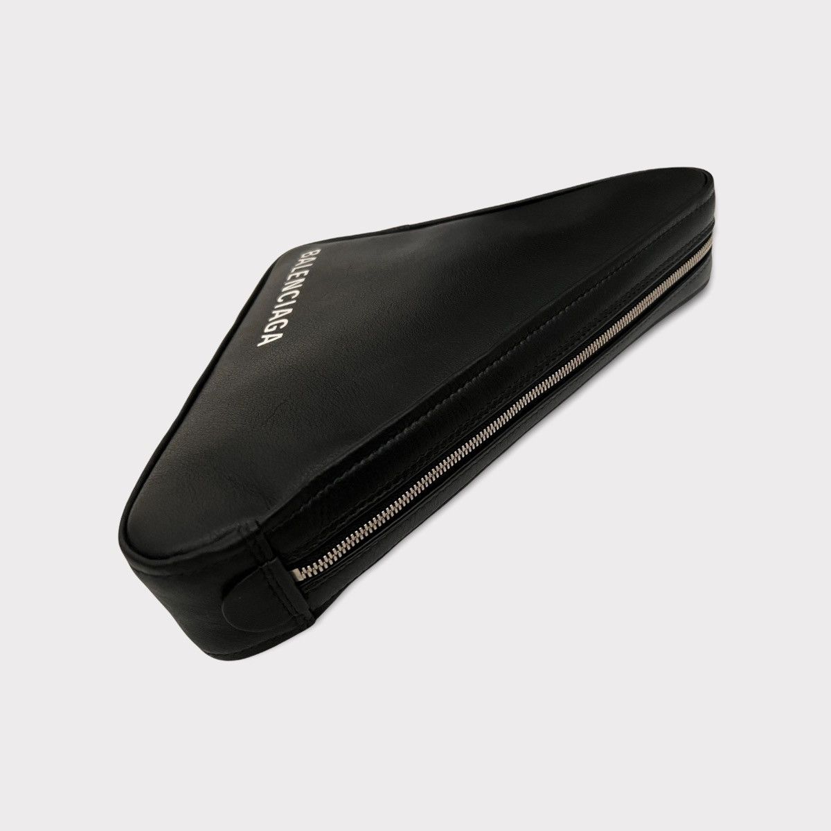 Balenciaga Triangle Pouch Size ONE SIZE - 3 Thumbnail