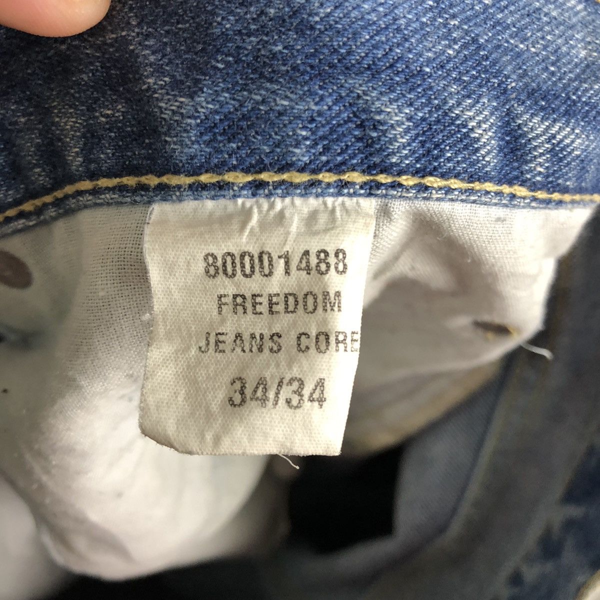 Tommy Hilfiger DLL Tommy Hilfiger Blue distressed Denim Jeans Pants #c249 Size US 34 / EU 50 - 14 Thumbnail