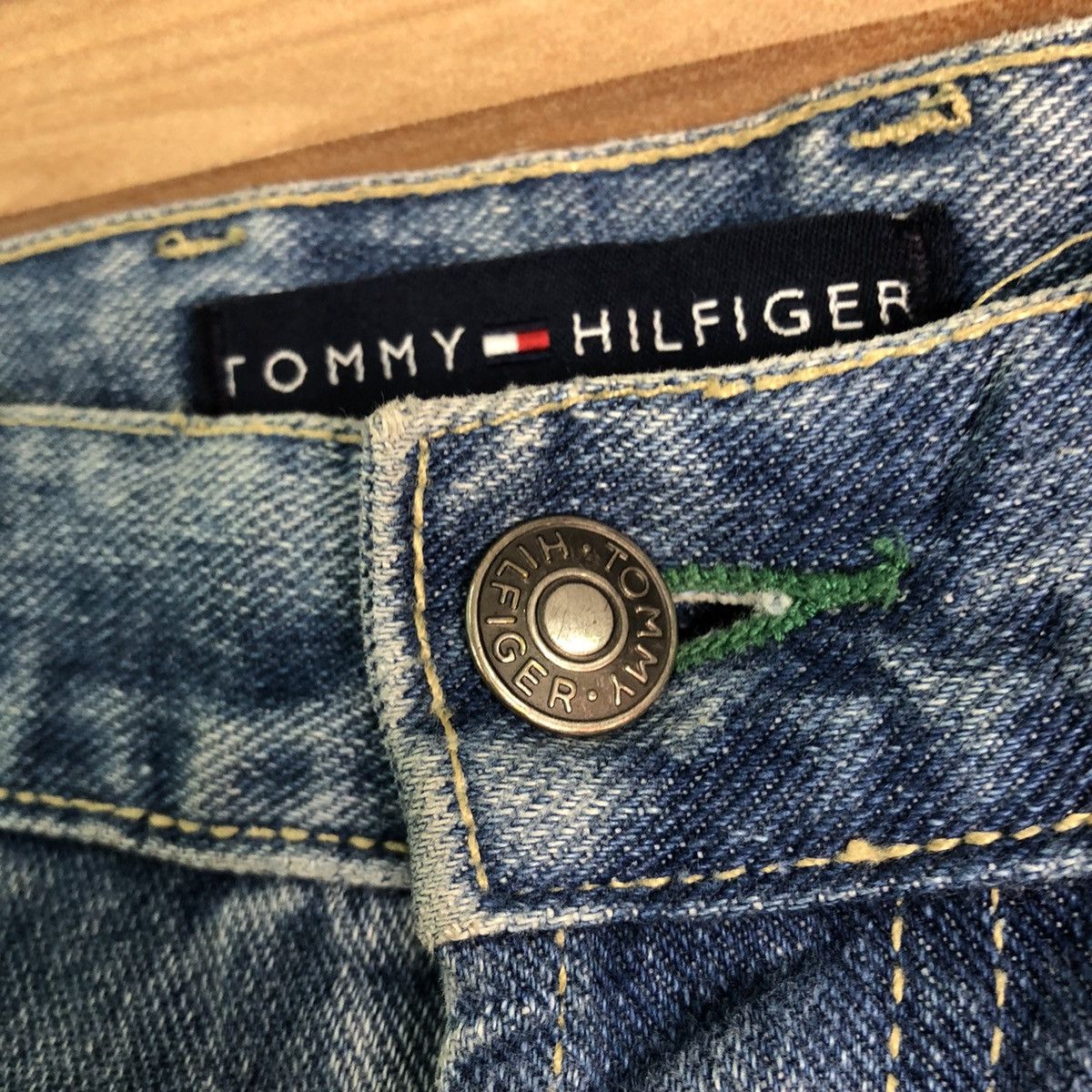 Tommy Hilfiger DLL Tommy Hilfiger Blue distressed Denim Jeans Pants #c249 Size US 34 / EU 50 - 5 Thumbnail
