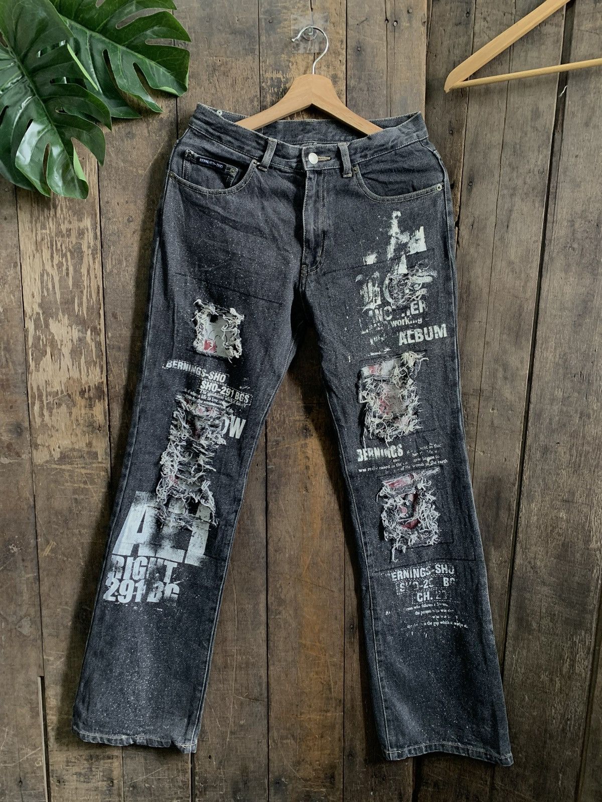 Vintage Bernings Sho Distressed Denim Jeans