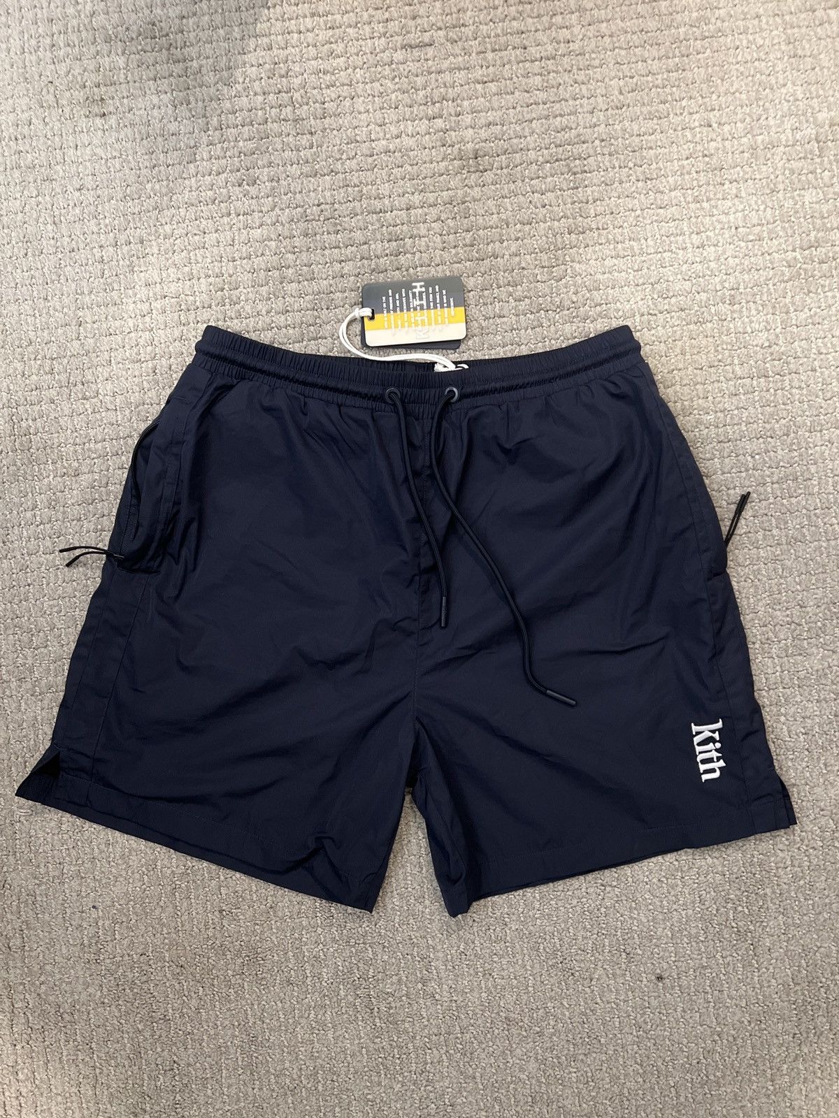 美品 [KITH] Active Short ナイロンショートパンツ Mサイズ - ショート