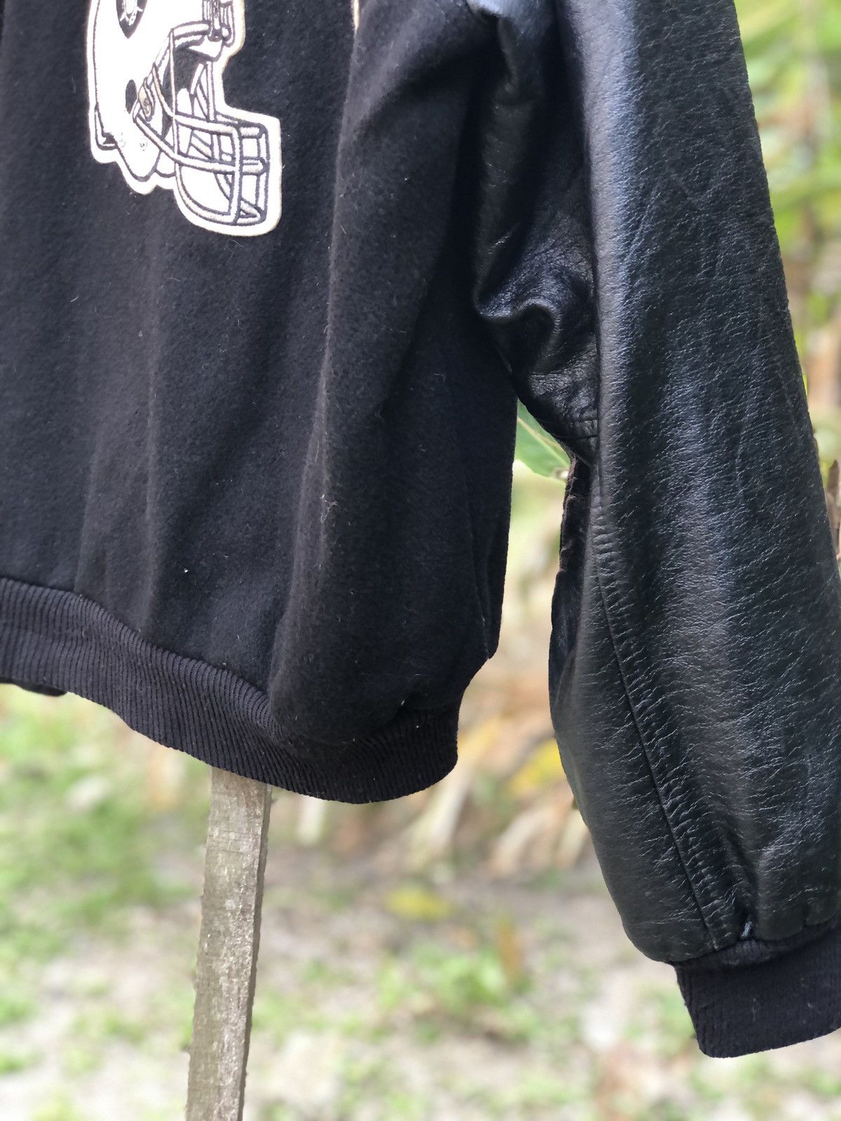 NFL × Vintage Vintage 80's Raiders Embroidered Varsity Jacket Size US L / EU 52-54 / 3 - 6 Thumbnail