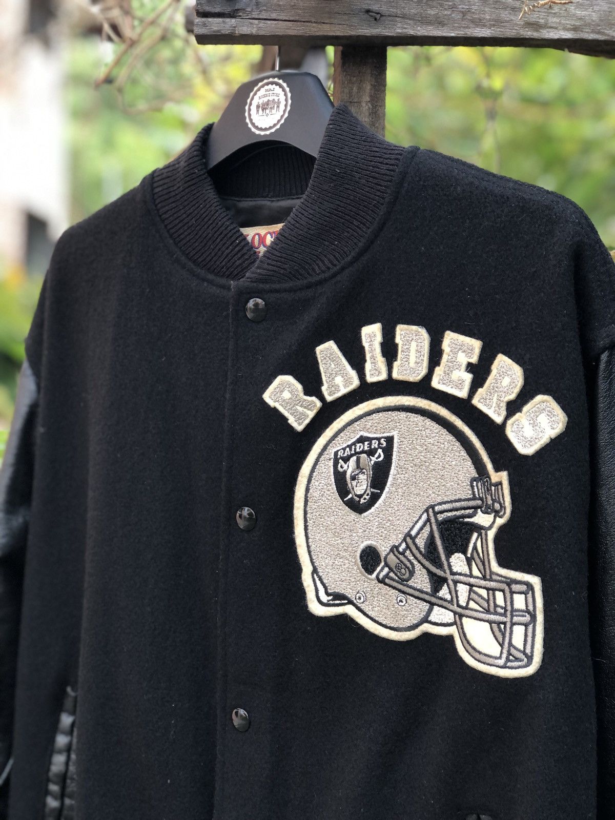 NFL × Vintage Vintage 80's Raiders Embroidered Varsity Jacket Size US L / EU 52-54 / 3 - 2 Thumbnail