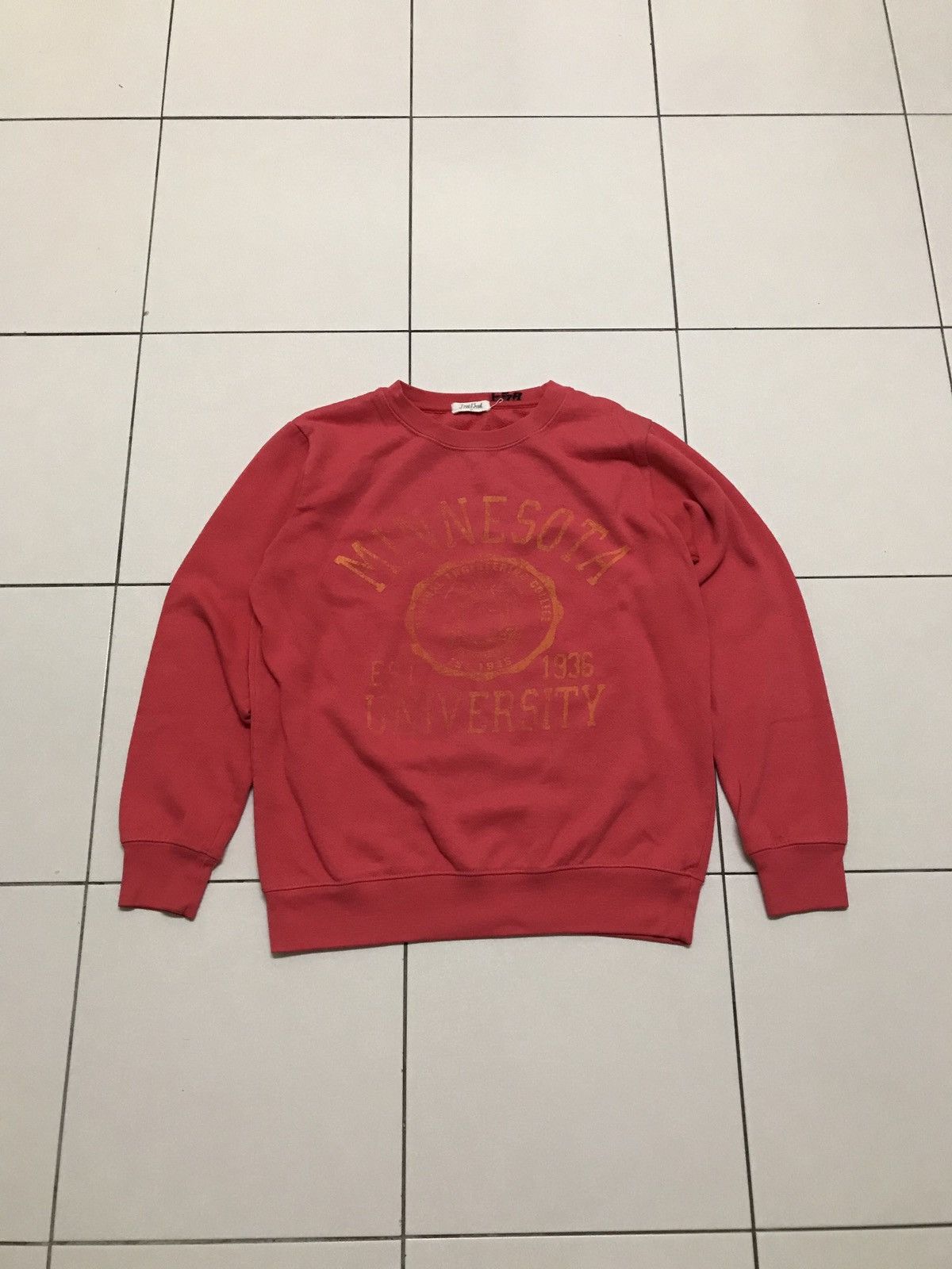 Vintage Vintage Minnesota University Sweatshirt Big Spellout Size US S / EU 44-46 / 1 - 1 Thumbnail