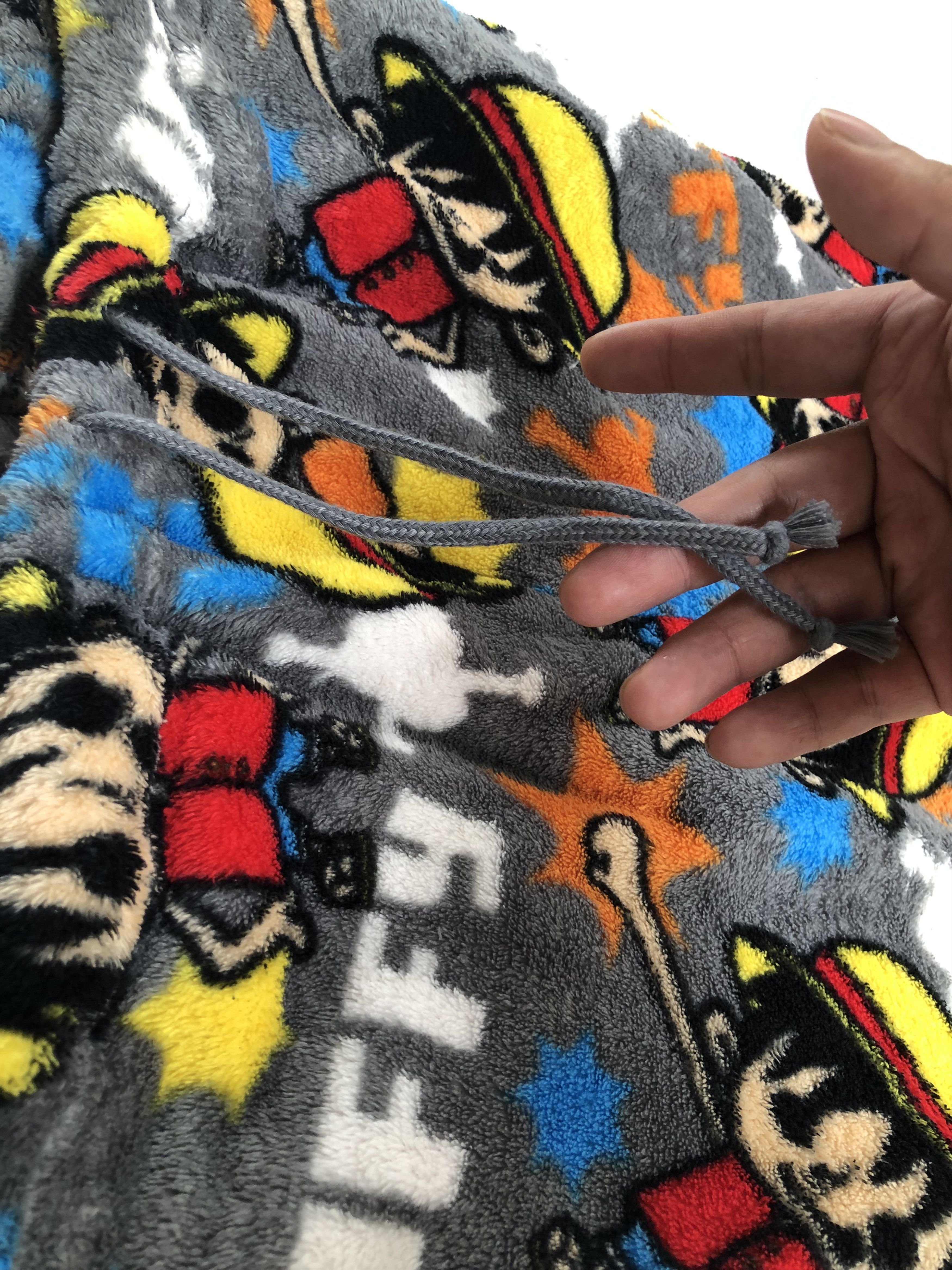 Anime × One Piece × Vintage VINTAGE MONKEY D LUFFY ONE PIECE FULLPRINT FLEECE PANTS Size US 30 / EU 46 - 3 Thumbnail