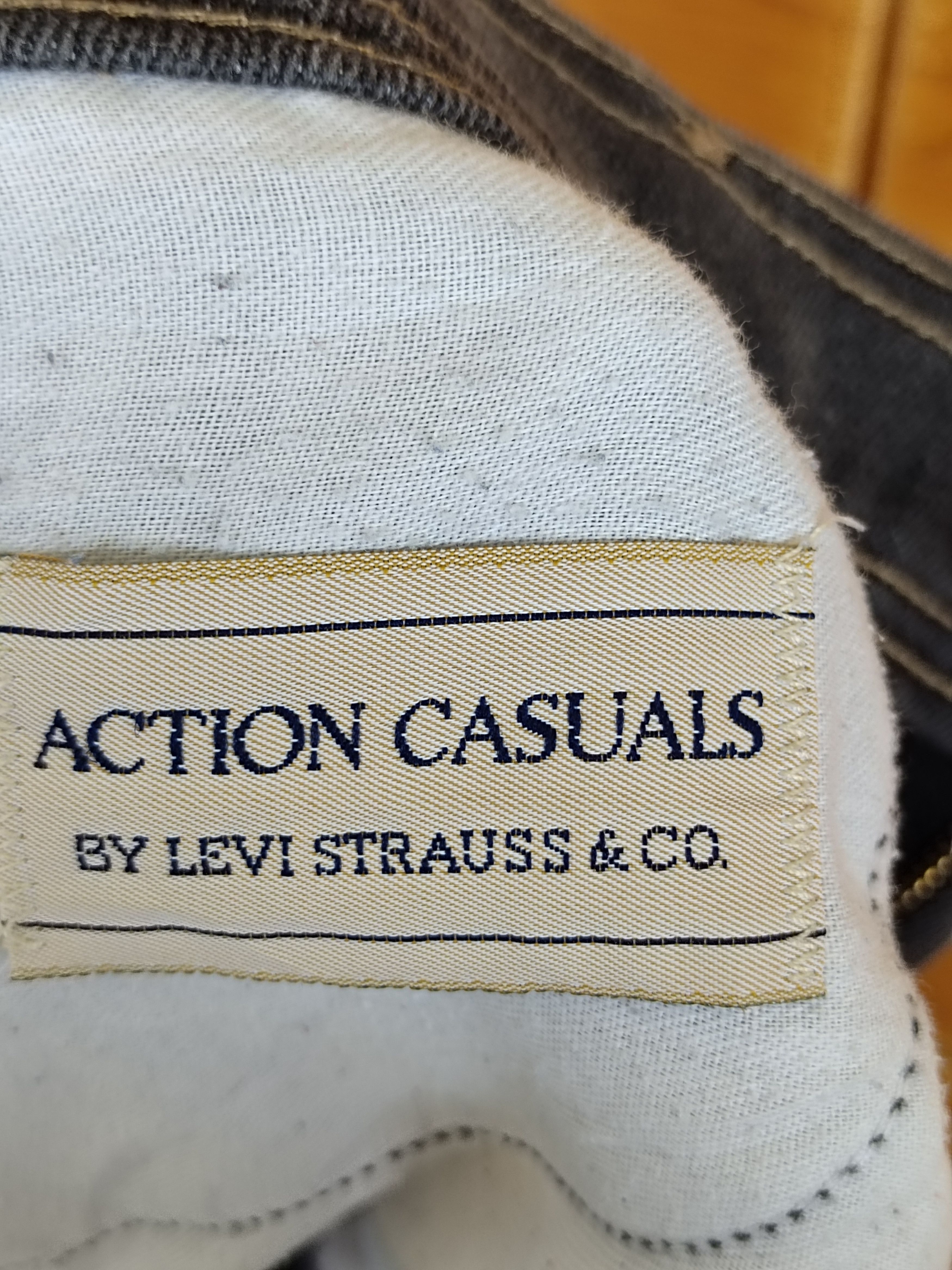 Levi's Vintage 80s Action Casuals By Levis Strauss Denim Pants Size US 34 / EU 50 - 16 Thumbnail