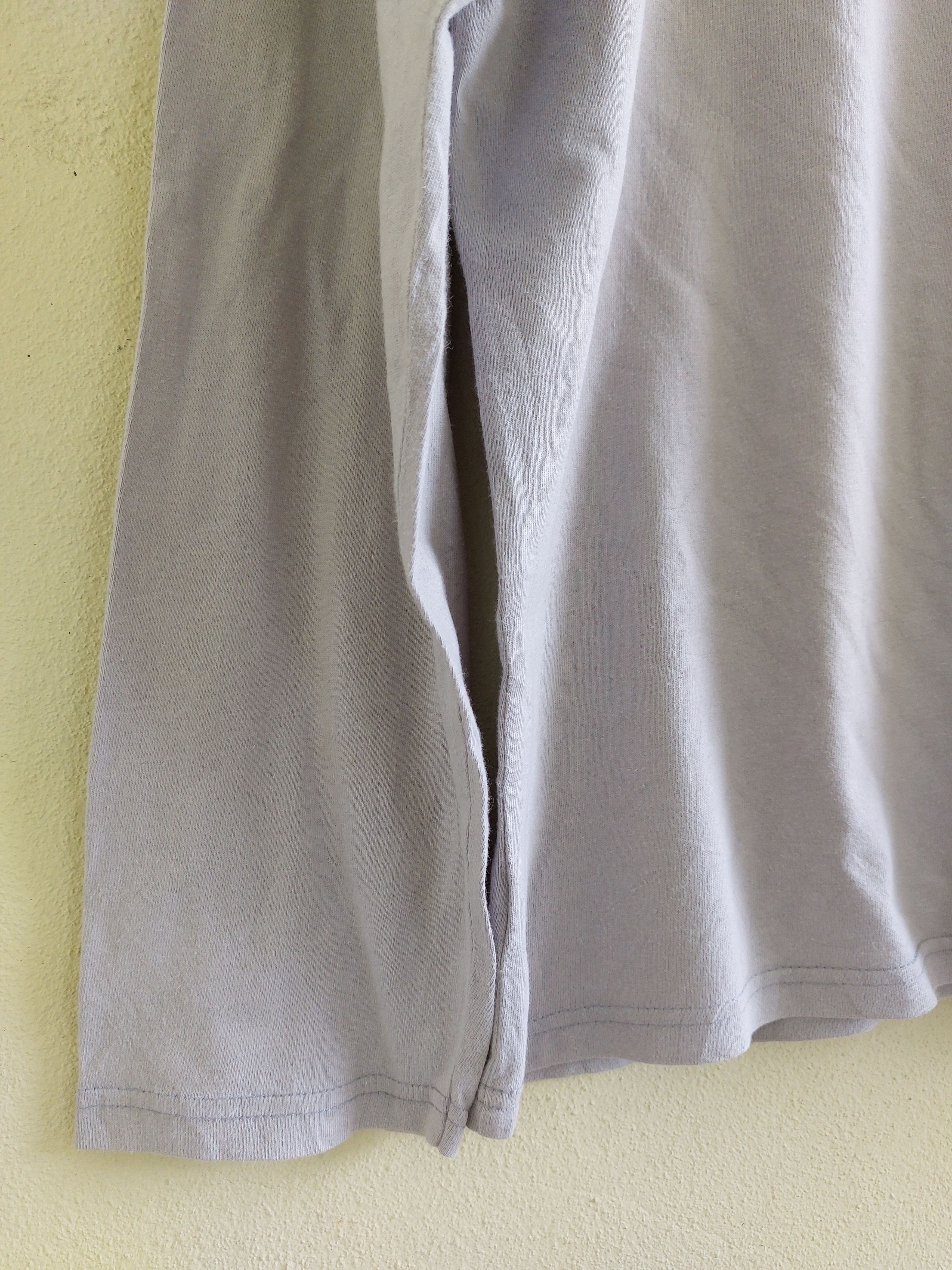 Band Tees Vtg RADIOHEAD HAIL TO THE THIEF long sleeve tee by WASTE Size US M / EU 48-50 / 2 - 9 Thumbnail