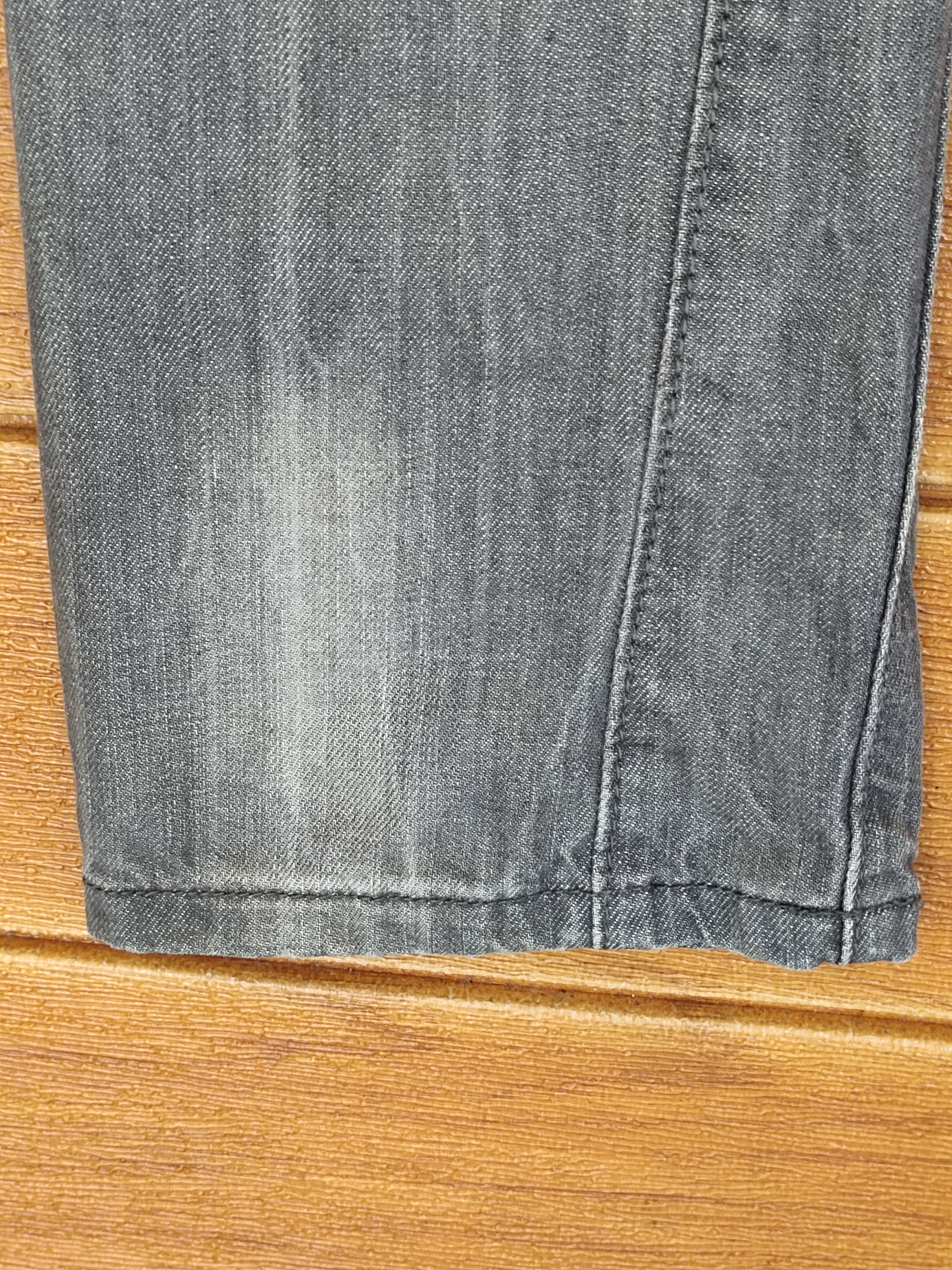 Dsquared2 Vintage DSQUARED2 Painted Ripped Denim Jeans Size US 32 / EU 48 - 16 Thumbnail