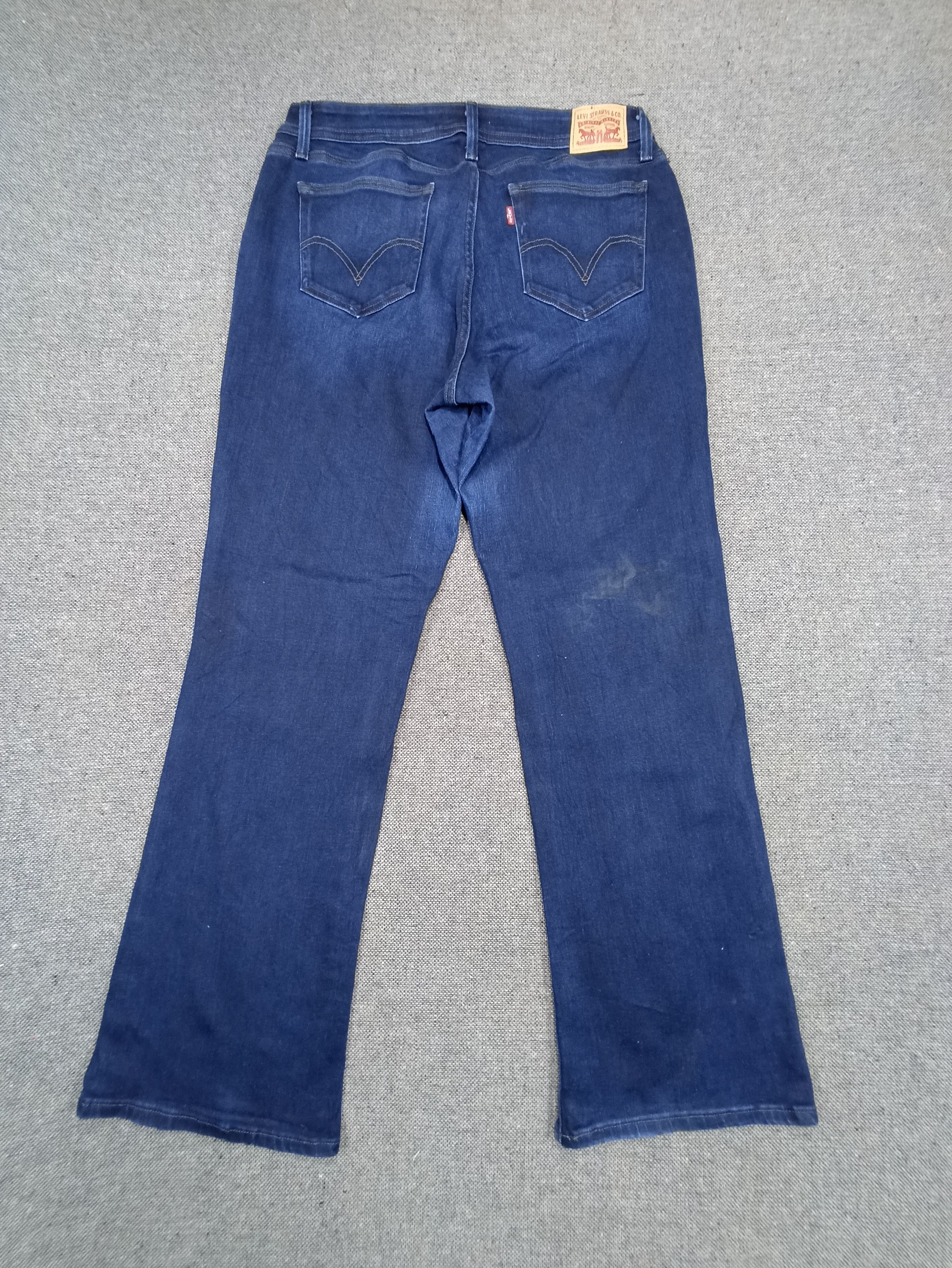 Jean × Levi's × Vintage Vintage Levi's 529 Curvy Bootcut Jeans - J127 Size 34" / US 12 / IT 48 - 2 Thumbnail