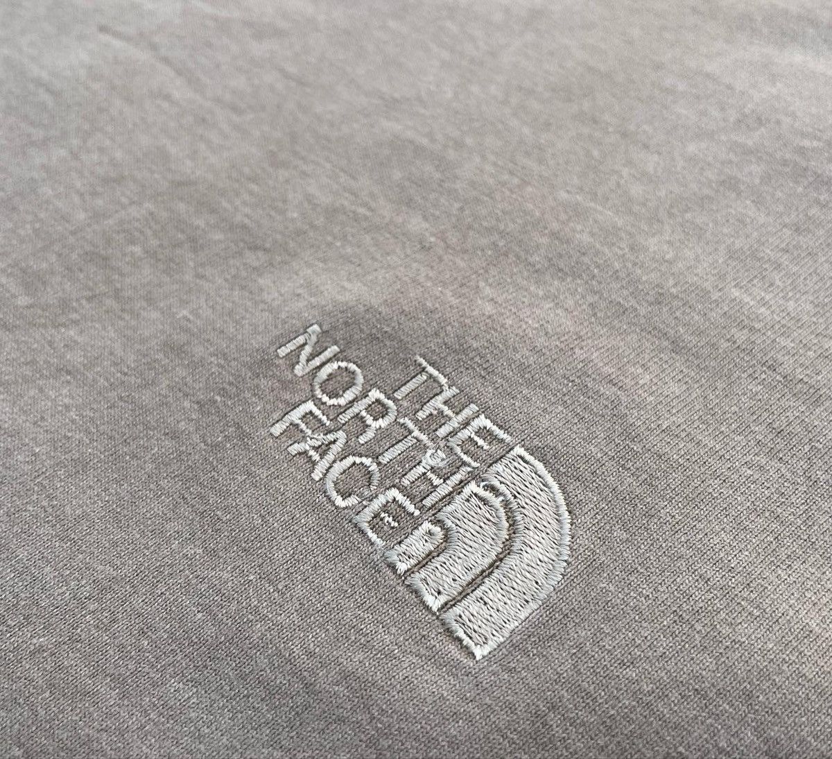 The North Face Vintage The North Face Tshirt Size US M / EU 48-50 / 2 - 6 Thumbnail