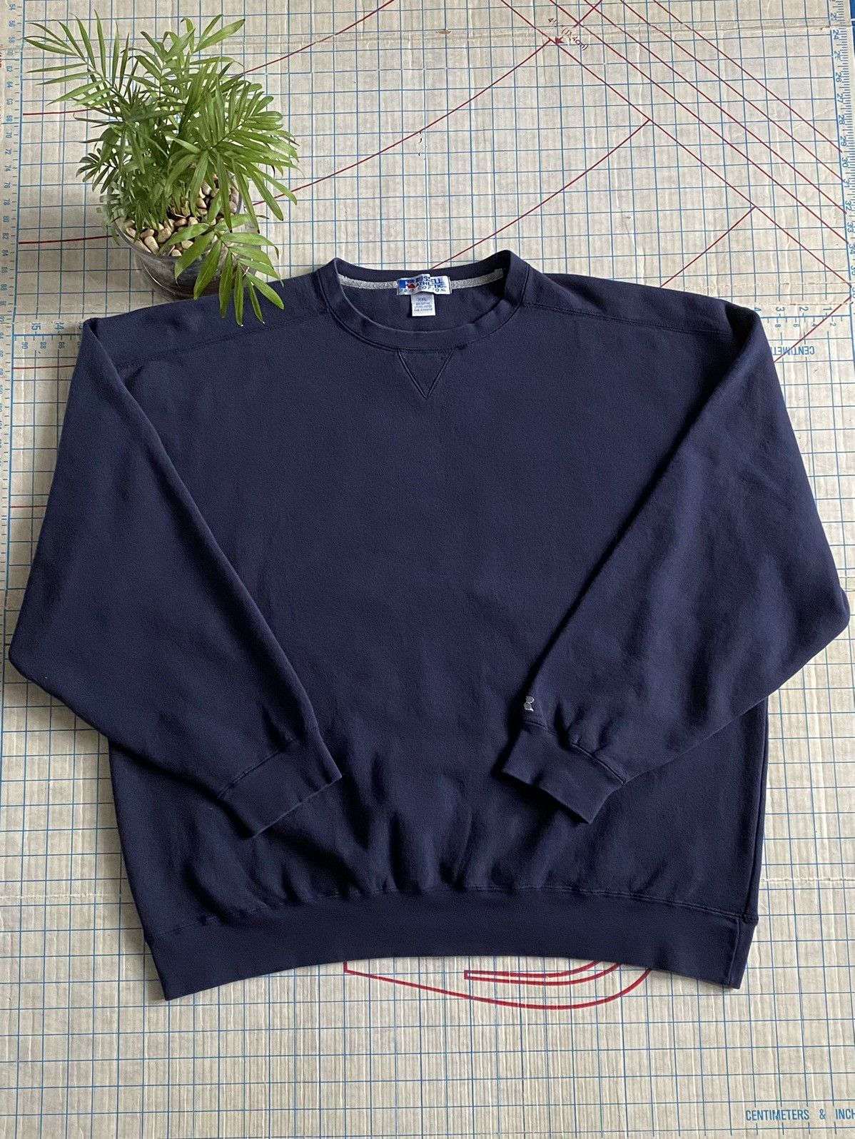 Russell Athletic Russell Athletic Navy Blue Crewneck Sweater Size XXL Size US XXL / EU 58 / 5 - 2 Thumbnail