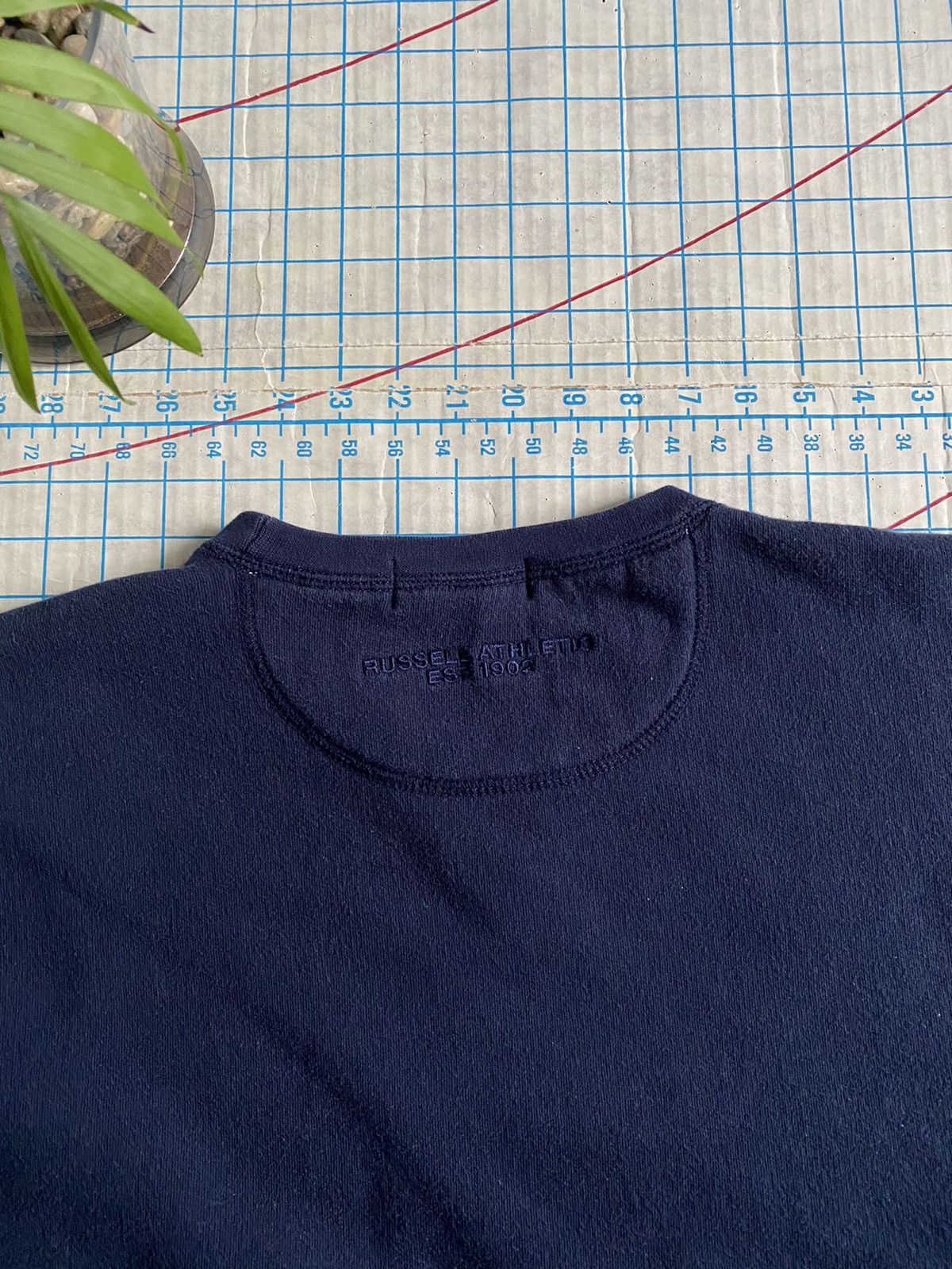 Russell Athletic Russell Athletic Navy Blue Crewneck Sweater Size XXL Size US XXL / EU 58 / 5 - 8 Thumbnail