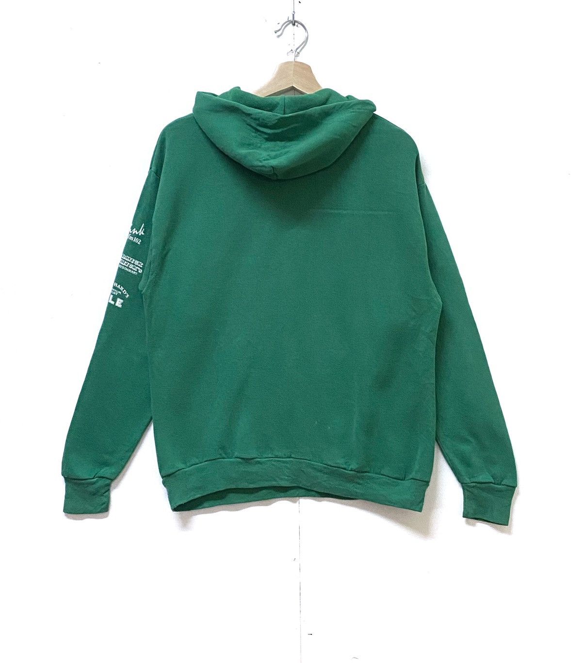Russell Athletic Vintage 80s SHAMROCK RUN HOODIES BIG LOGO PULLOVER SPELLOUT Size US M / EU 48-50 / 2 - 2 Thumbnail