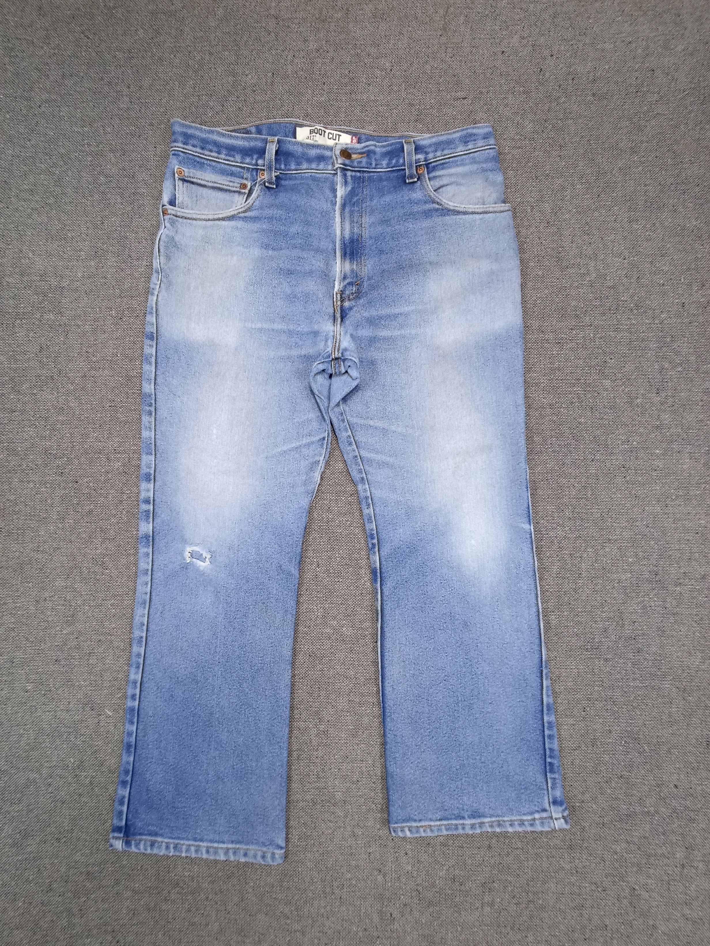 Jean × Levi's × Vintage Vintage Levis 517 Rare Flared Cut Jeans - J136 Size US 35 - 1 Thumbnail