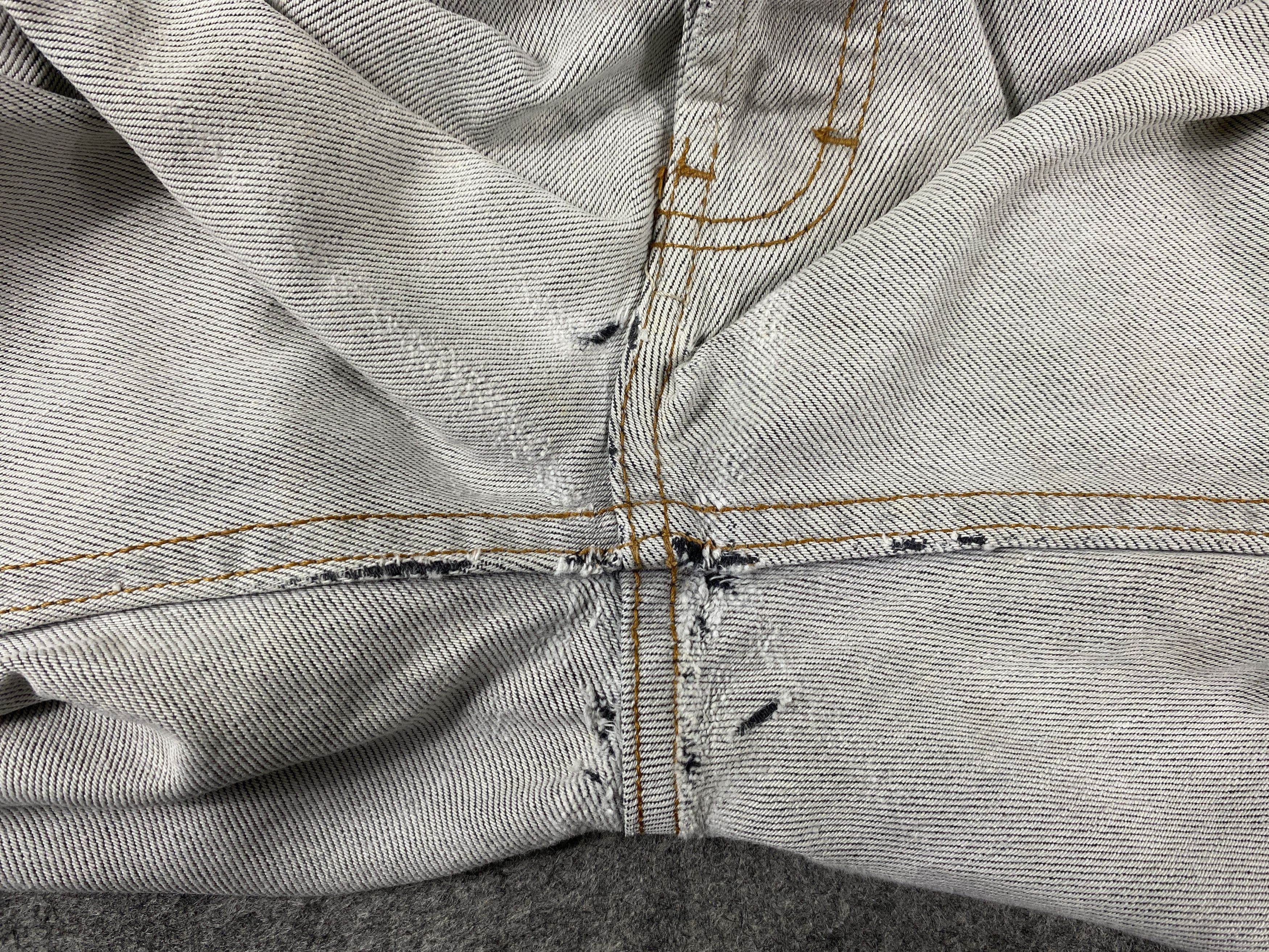 Levi's × Levi's Vintage Clothing × Vintage Faded Grey Vintage Levi's 501 Jeans 31x29.5 Denim Size US 31 - 9 Thumbnail