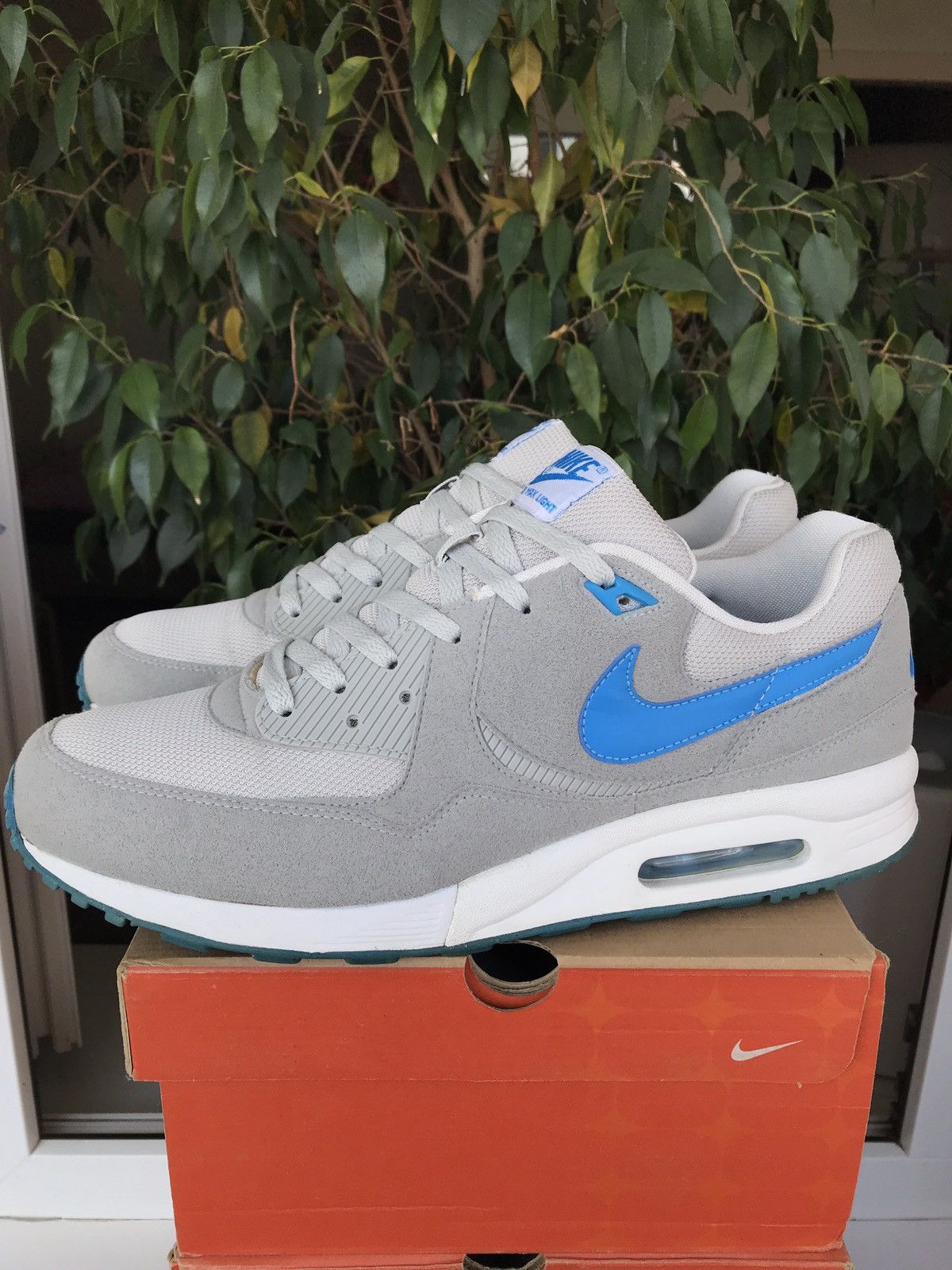 Nike Nike Air Max Light 2011 Neutral Grey Size US 12 / EU 45 - 1 Thumbnail