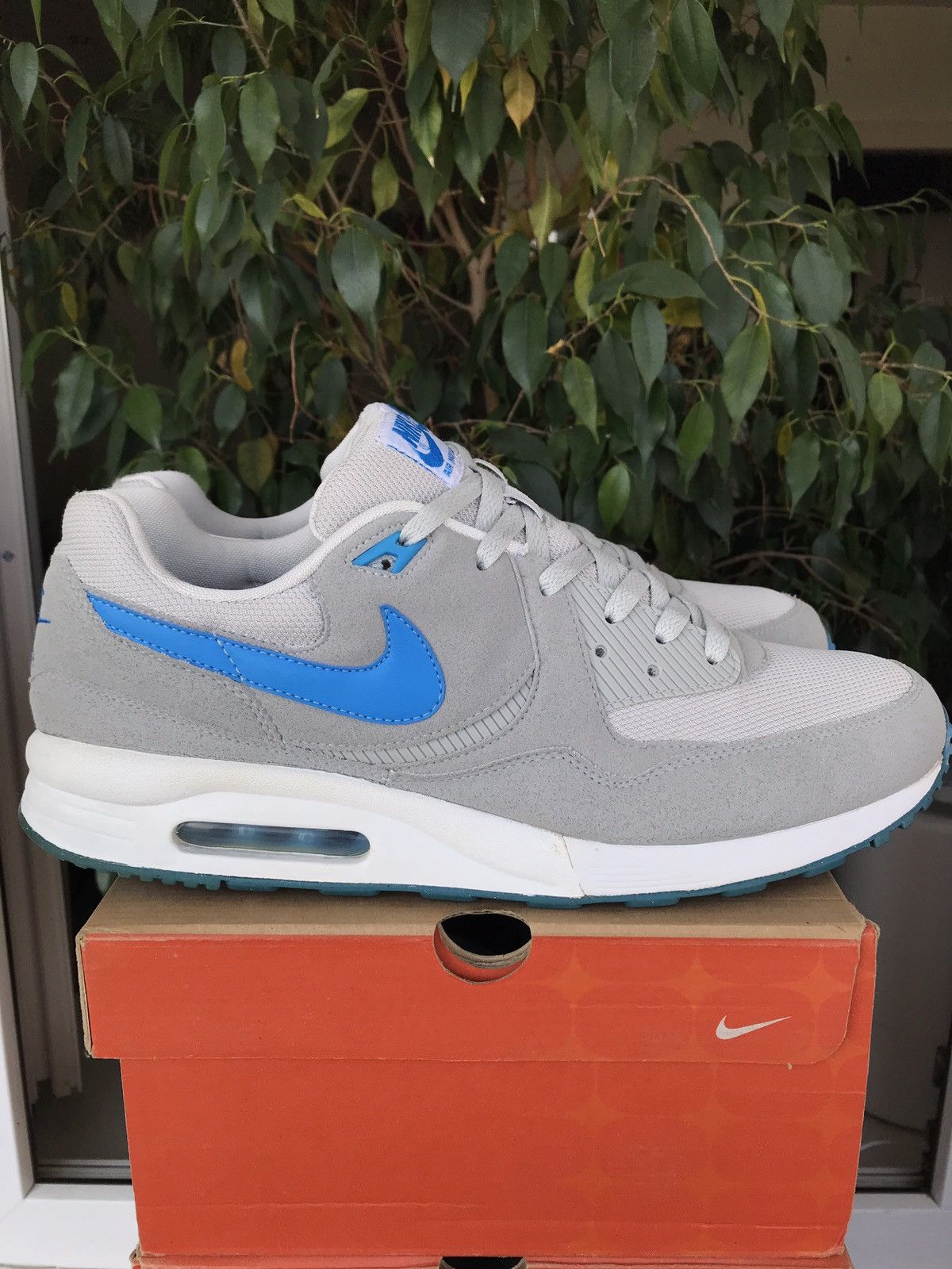 Nike Nike Air Max Light 2011 Neutral Grey Size US 12 / EU 45 - 6 Thumbnail