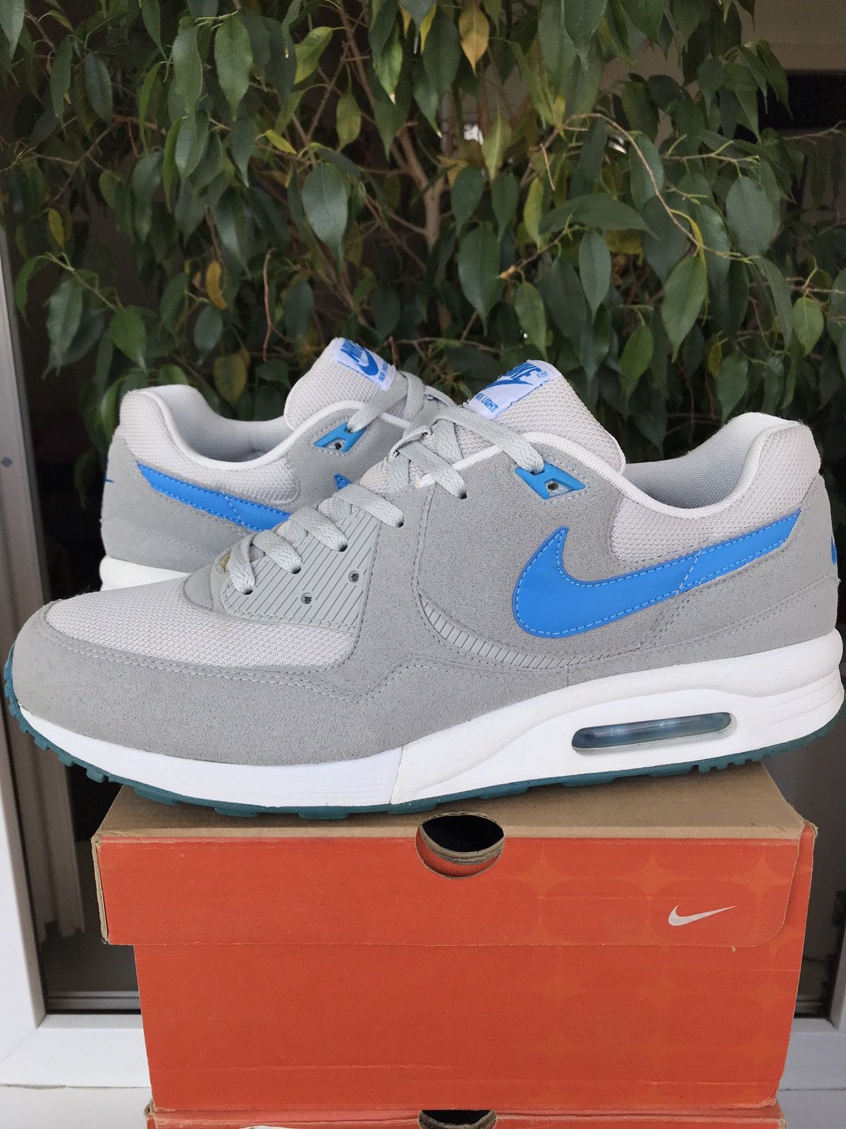 Nike Nike Air Max Light 2011 Neutral Grey Size US 12 / EU 45 - 4 Thumbnail