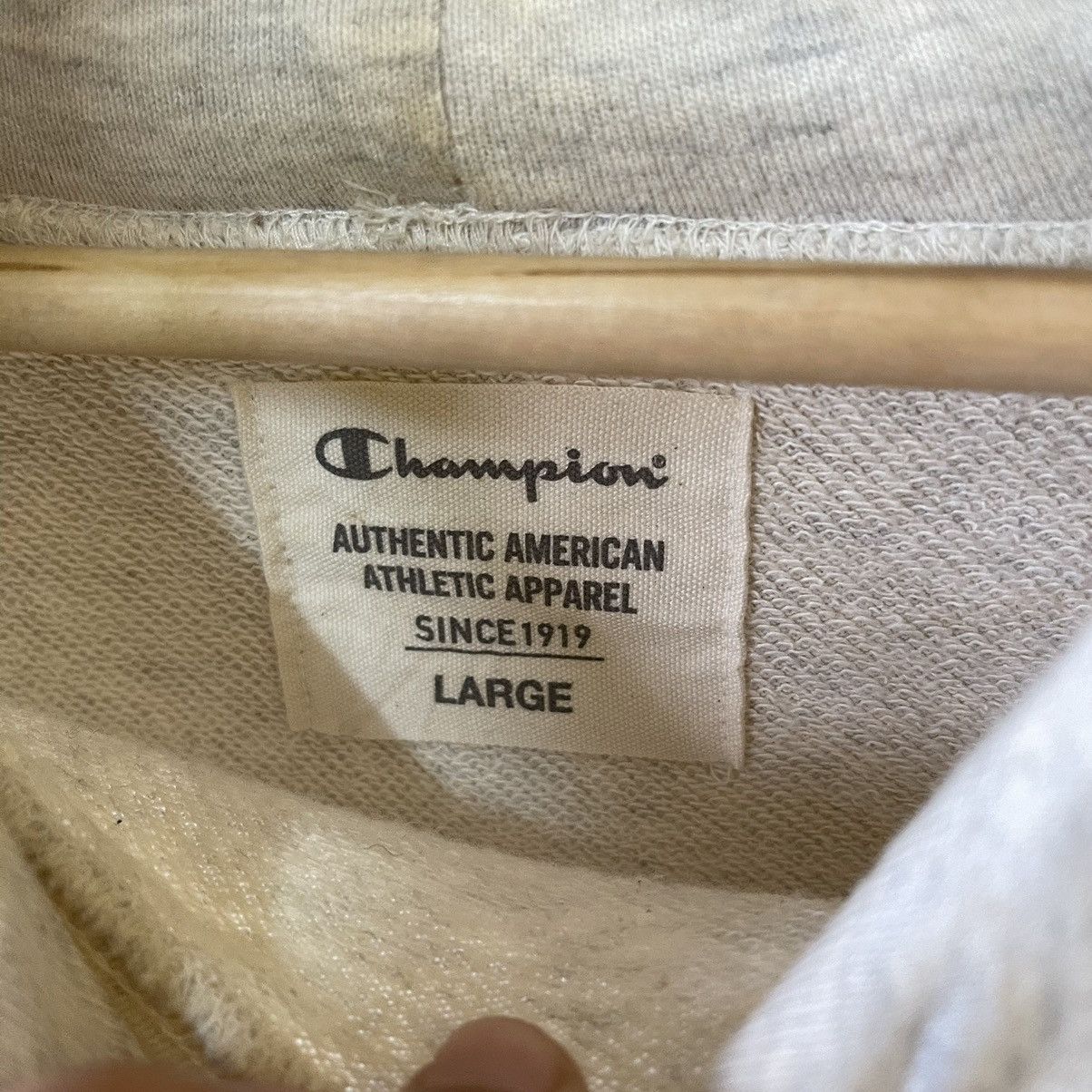 Champion Vintage Eastern Maryland Crewneck Hoodies Size M Size US M / EU 48-50 / 2 - 8 Thumbnail