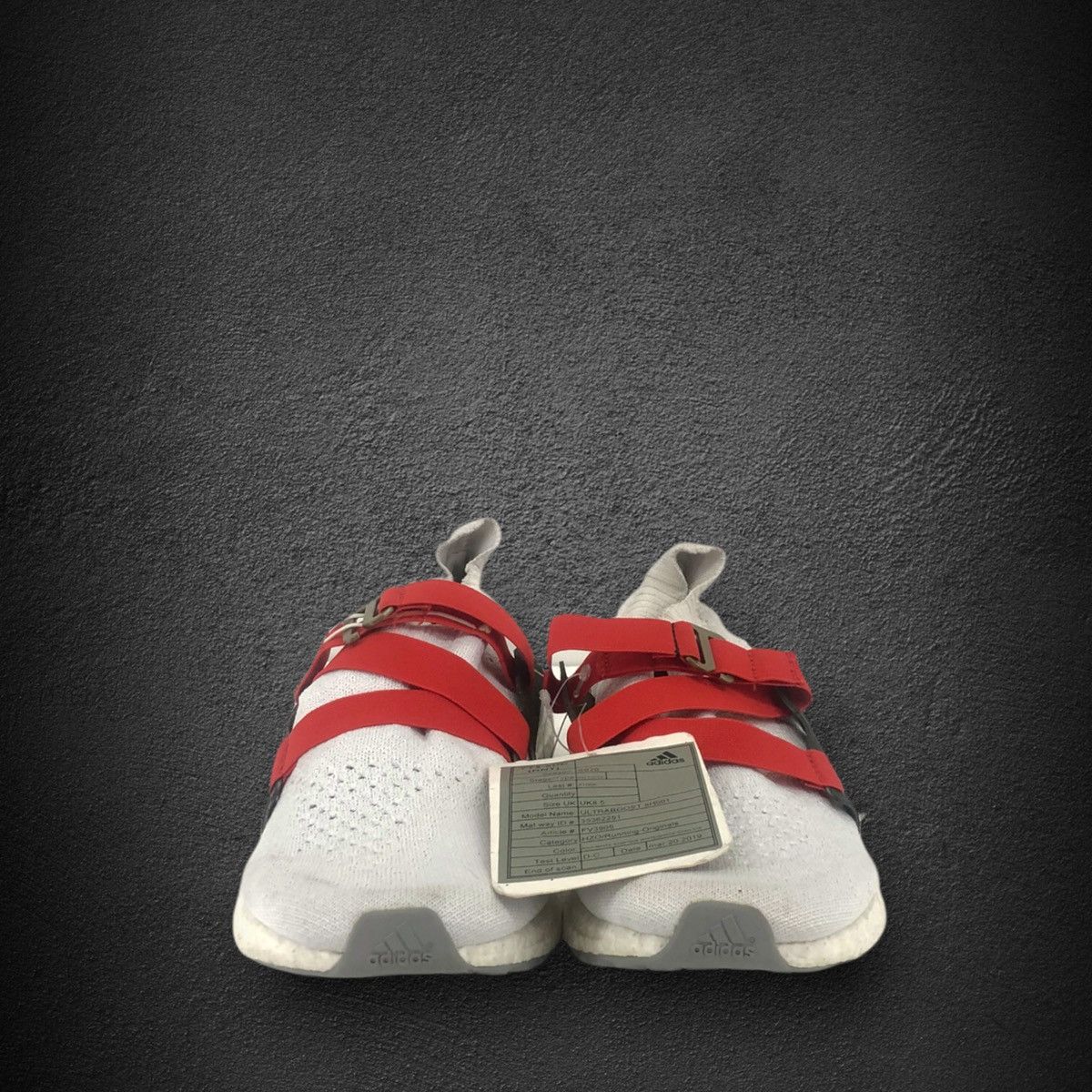 UNRELEASED SAMPLE - UltraBoost AH-001