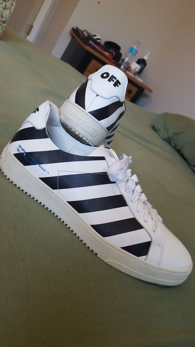 Off white blue collar on sale shoes