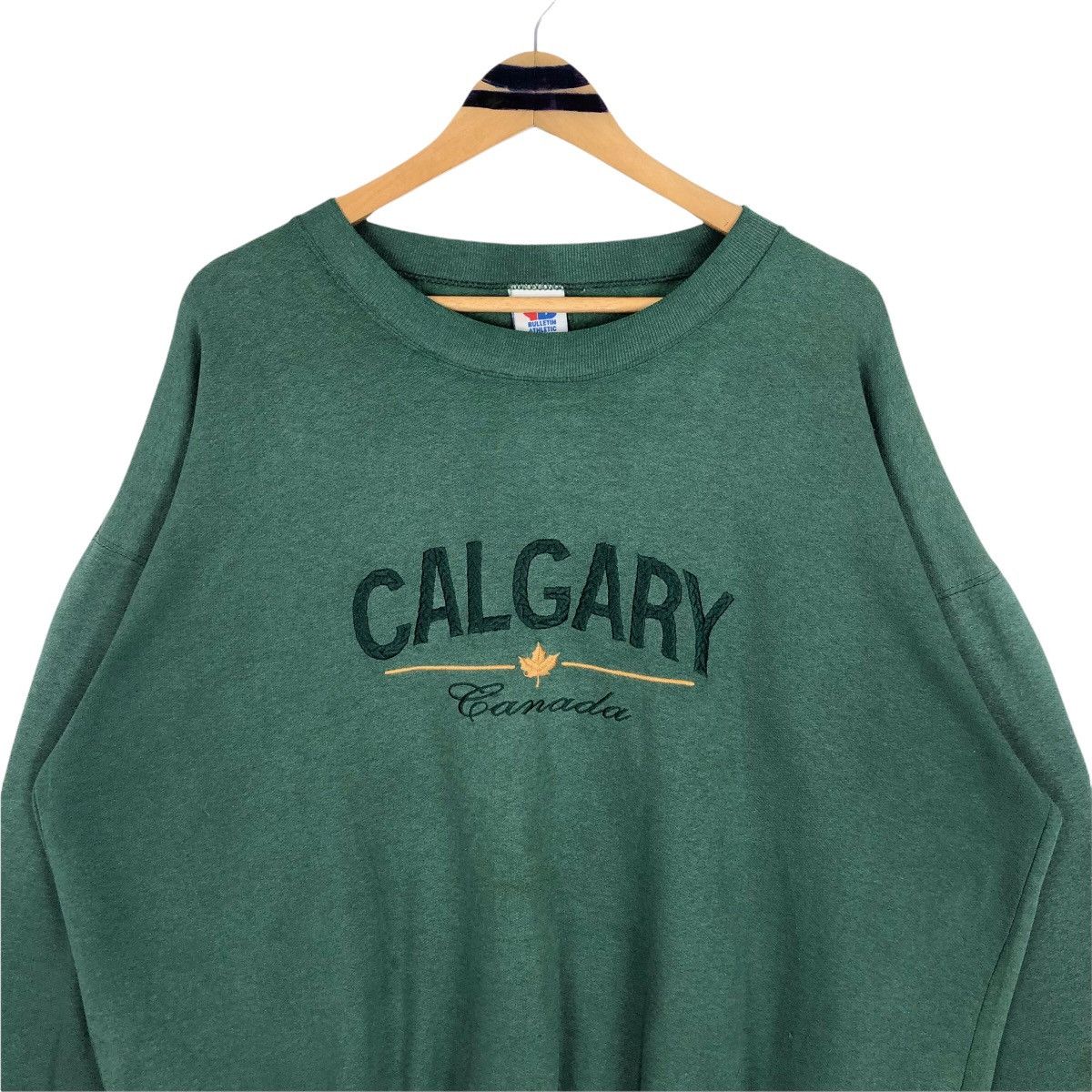 Vintage Vintage 90s Calgary Canada Sweatshirt Bulletin Athletic Size US XXL / EU 58 / 5 - 5 Thumbnail