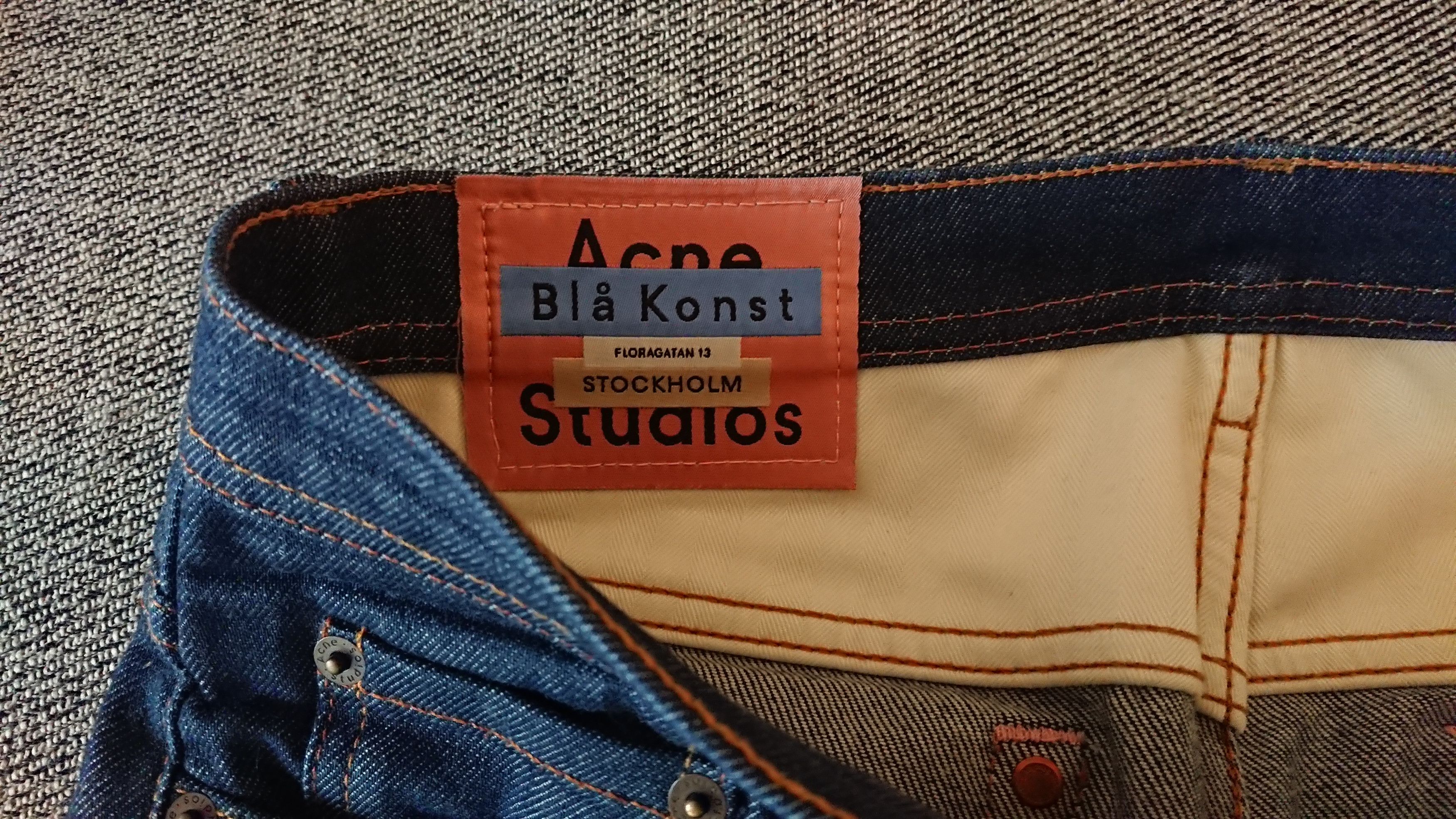 Cropped stretch river jeans