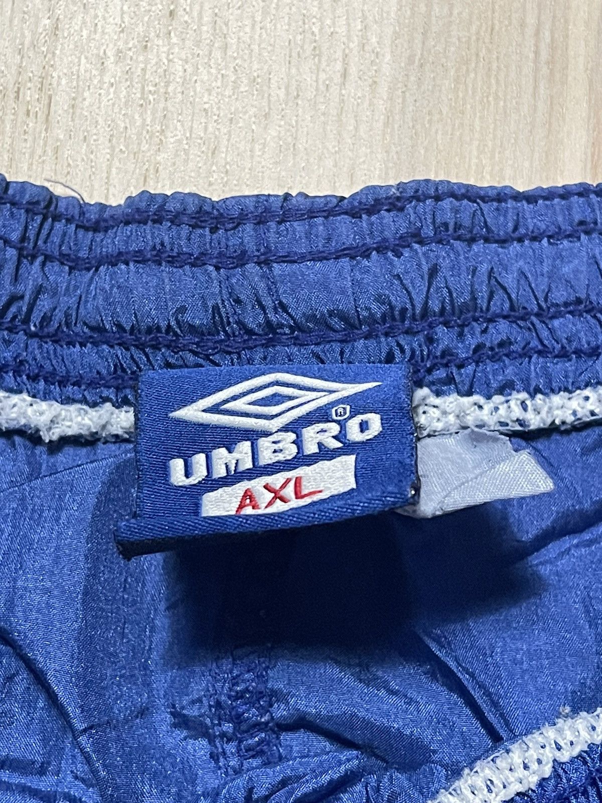 Vintage Vintage 90s Umbro Soccer Static Playing Shorts Size US 36 / EU 52 - 4 Thumbnail