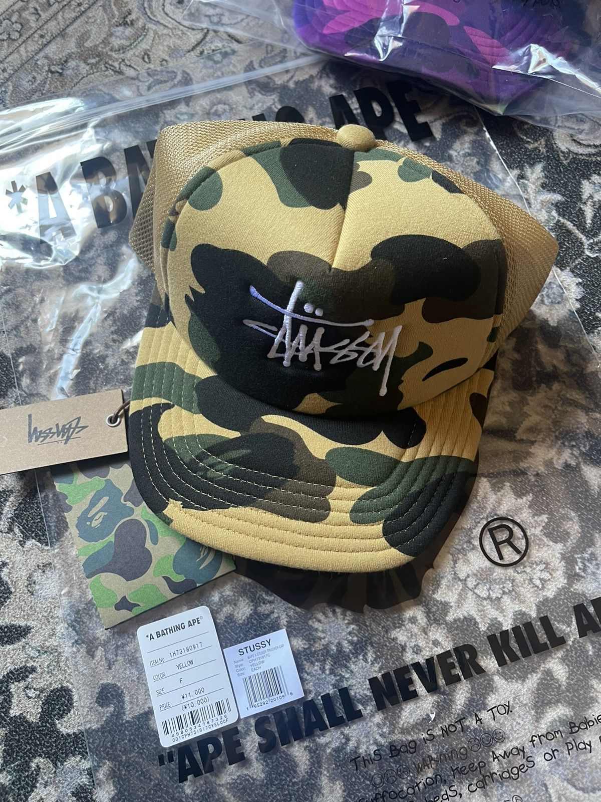迷彩柄デニムツートンキャップ　like stussy bape STÜSSY & A BATHING APE® | bape.com
