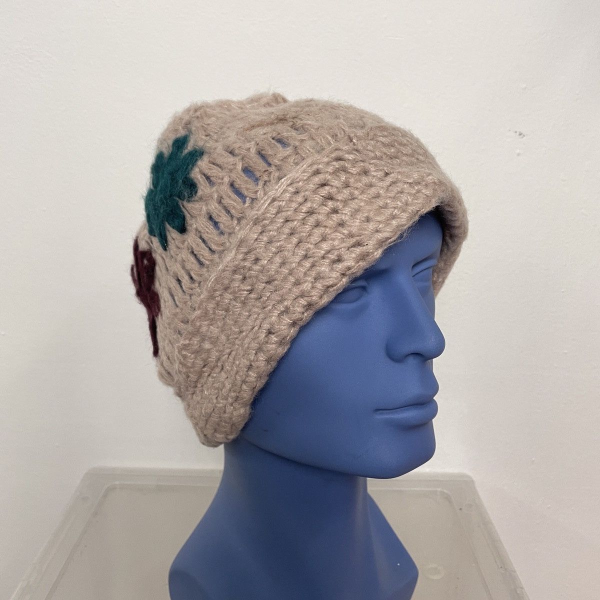 image of Vintage Lowrys Farm Honeycomb Flowear Beanie Hat in Pink, Men's