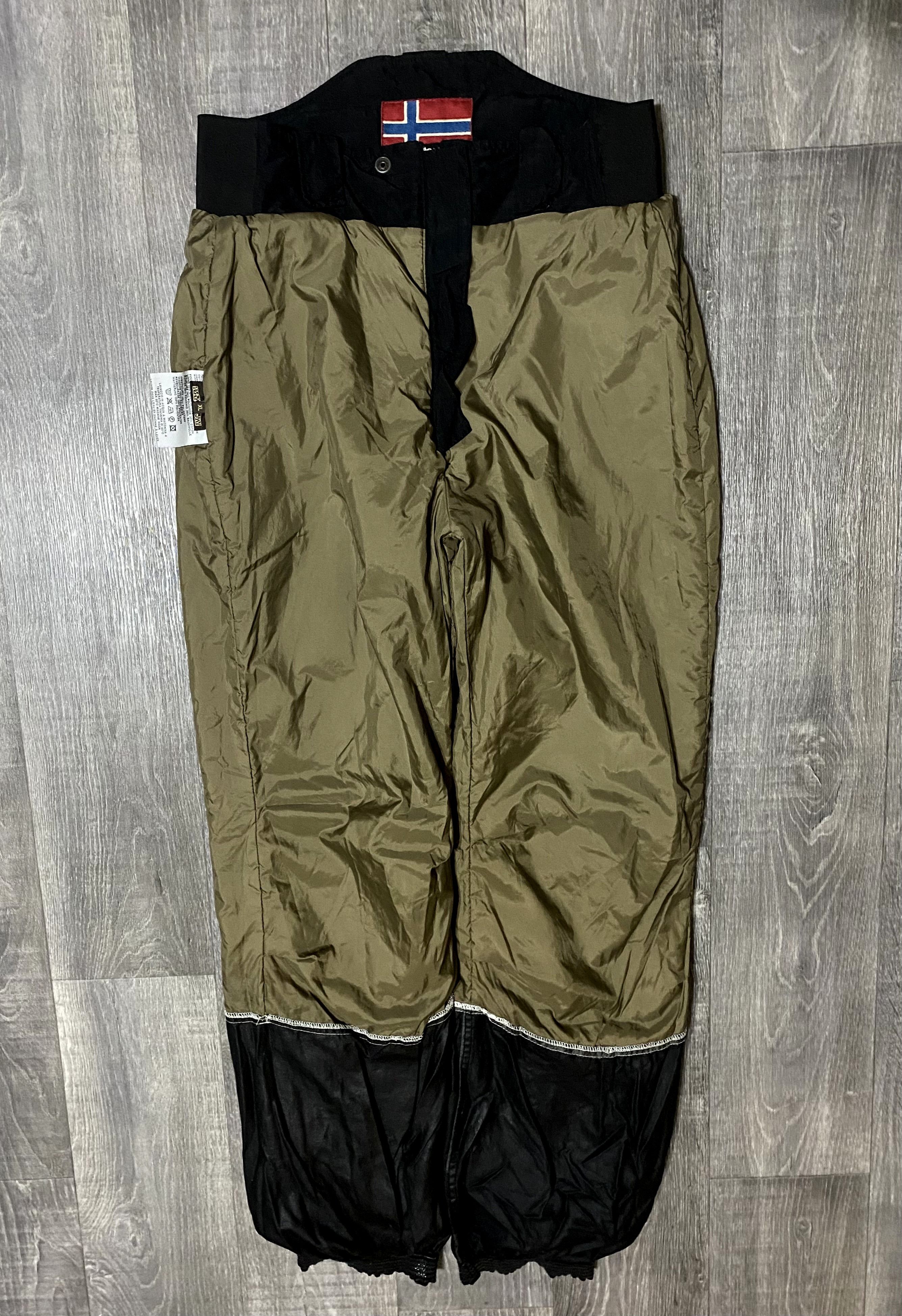 Napapijri Vintage Napapijri Black Ski Outdoor Insulated Pants Trouser Size US 36 / EU 52 - 4 Thumbnail