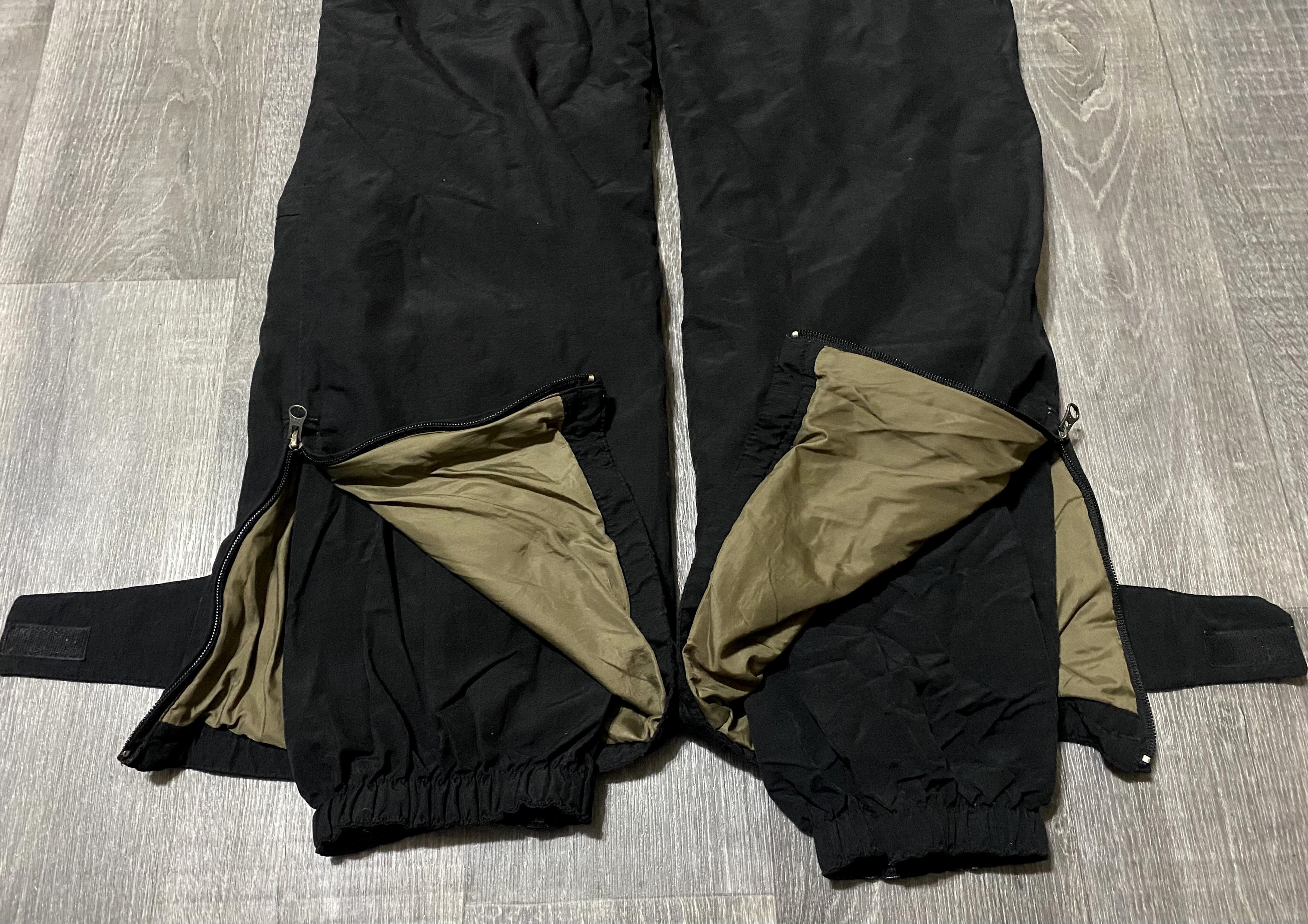 Napapijri Vintage Napapijri Black Ski Outdoor Insulated Pants Trouser Size US 36 / EU 52 - 12 Thumbnail
