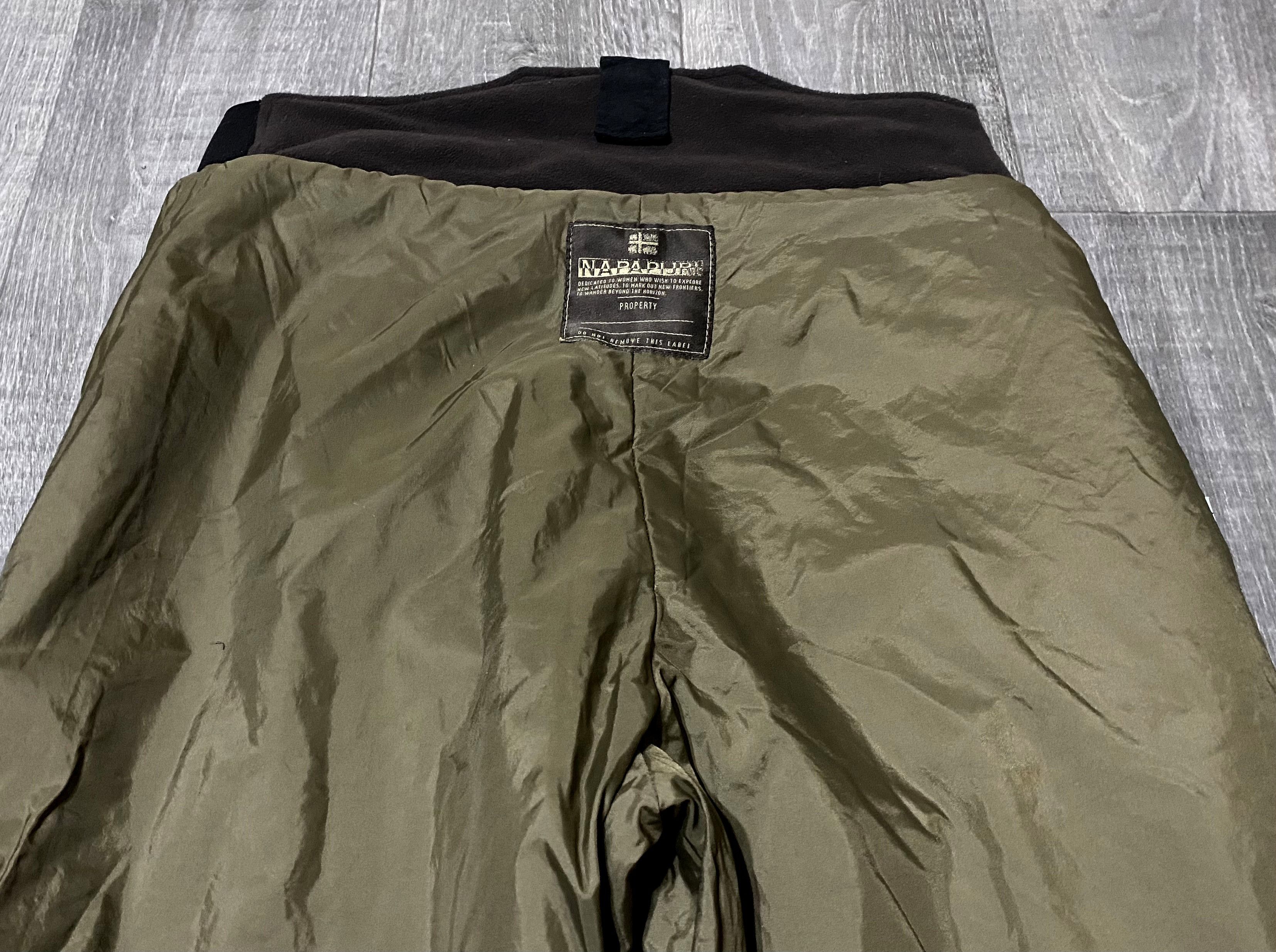 Napapijri Vintage Napapijri Black Ski Outdoor Insulated Pants Trouser Size US 36 / EU 52 - 16 Thumbnail