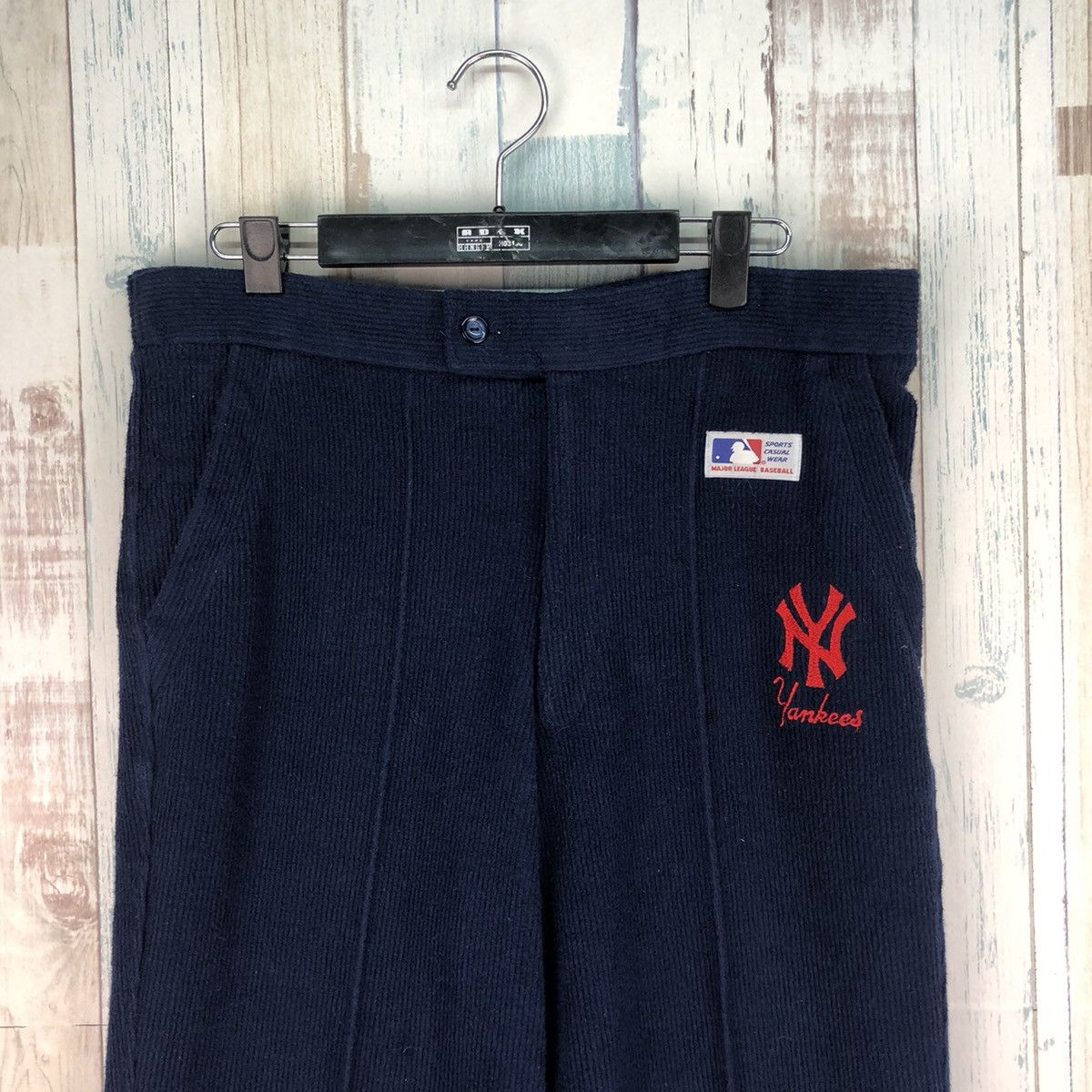 MLB × New York Yankees × Vintage Vintage 90s New York Yankees Pants Size US 32 / EU 48 - 4 Thumbnail